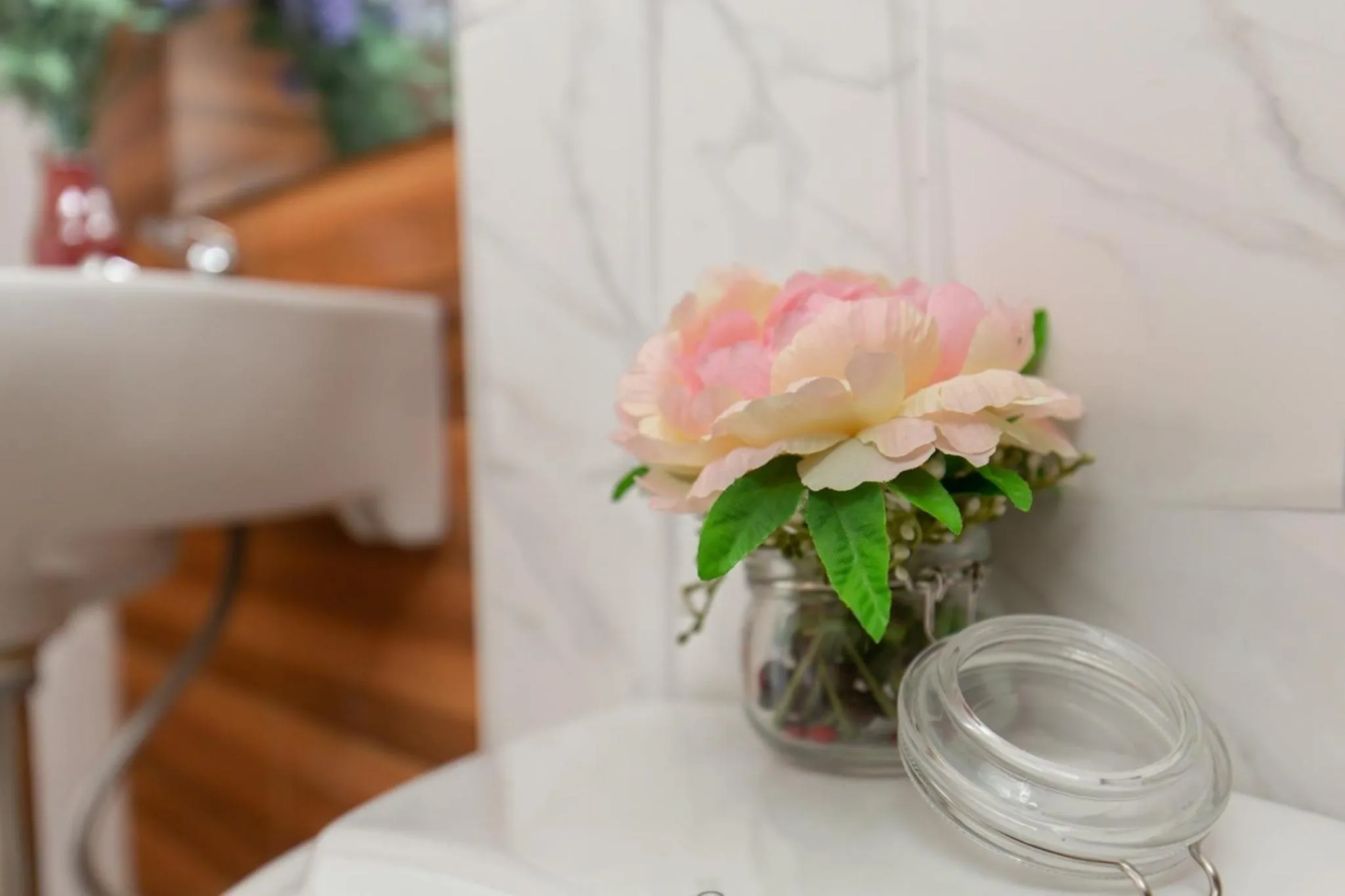 Decorative detail in Mango 10 House