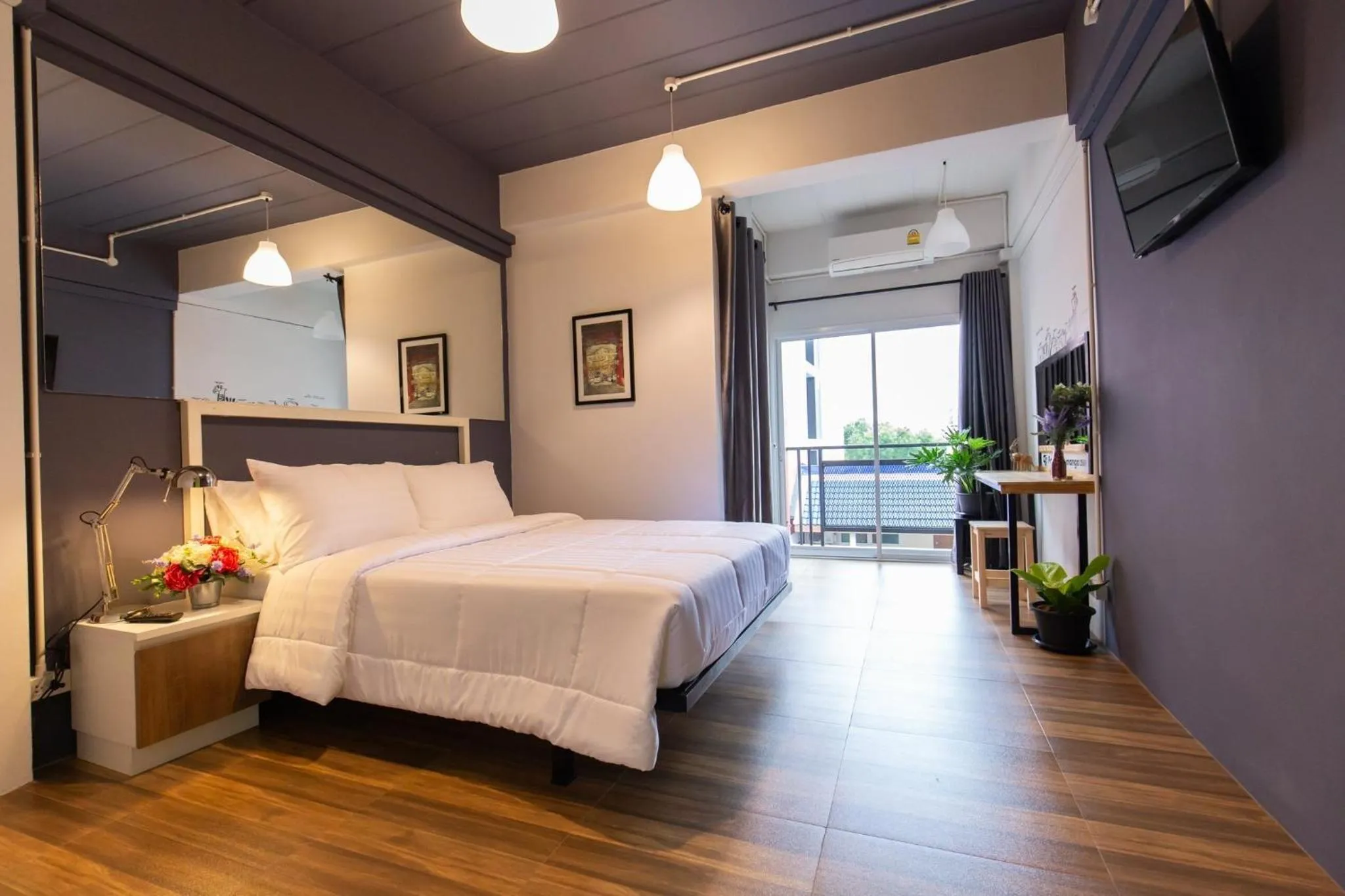 Bed in Mango 10 House