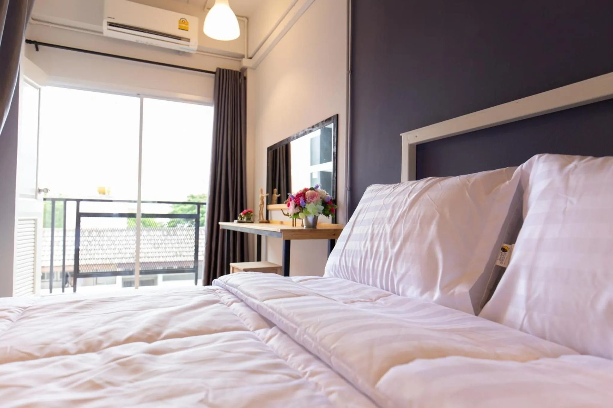 Bed in Mango 10 House