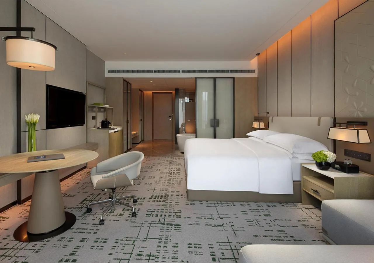Photo of the whole room, Bed in Hilton Chengdu Chenghua - Close to Panda Base and Chunxi Road