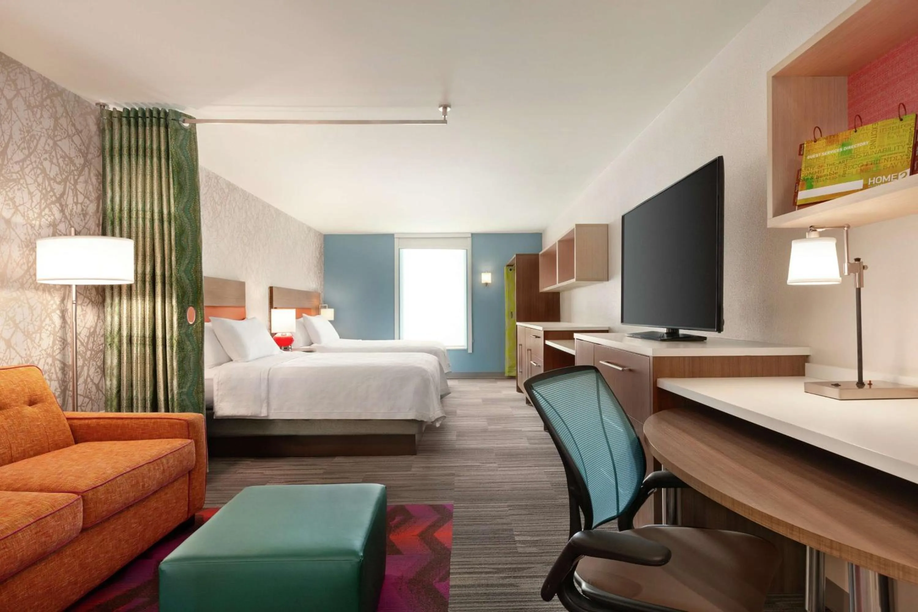 Bedroom, Bed in Home2 Suites By Hilton Silver Spring