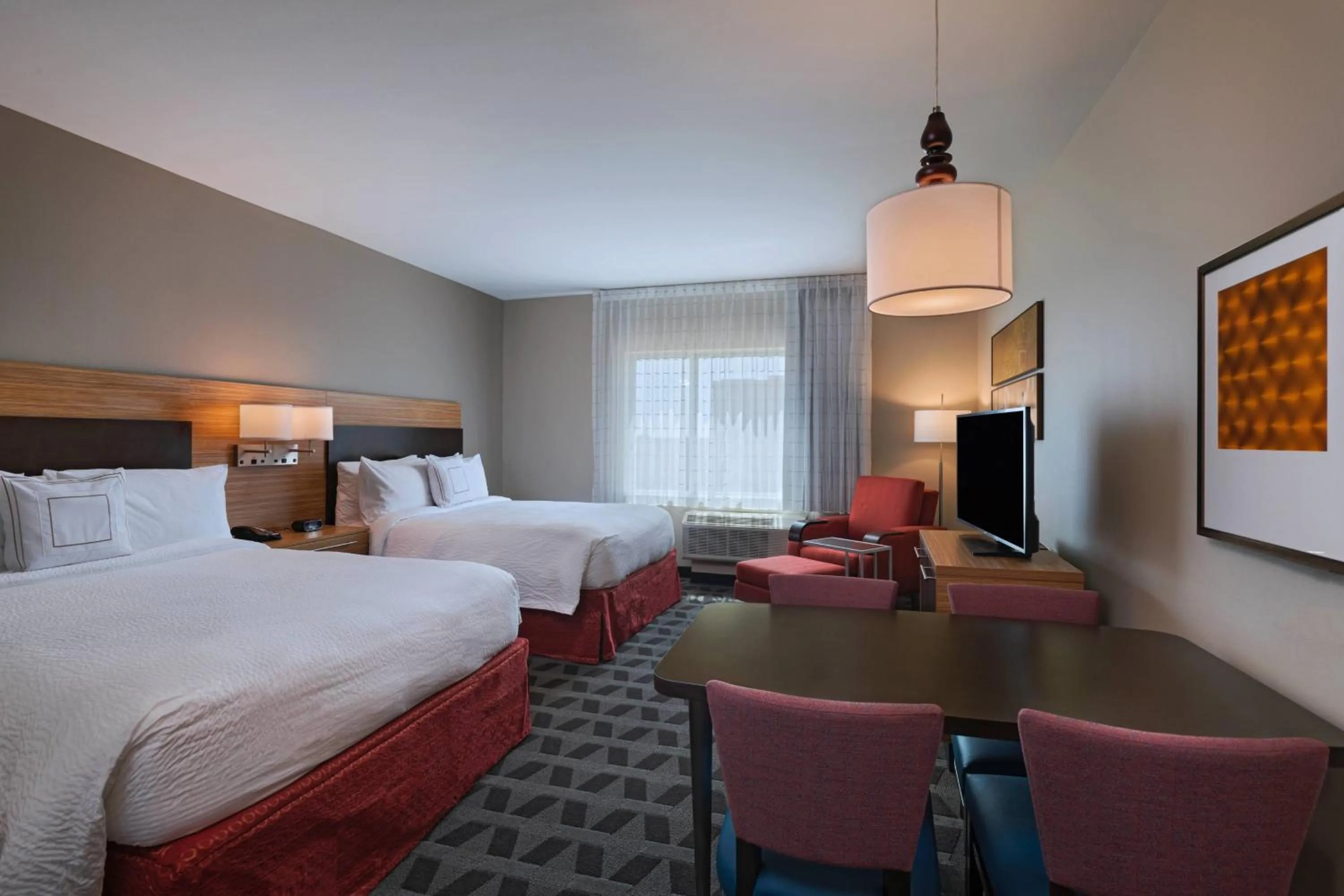 Photo of the whole room, Bed in TownePlace Suites by Marriott Dallas DFW Airport North/Irving