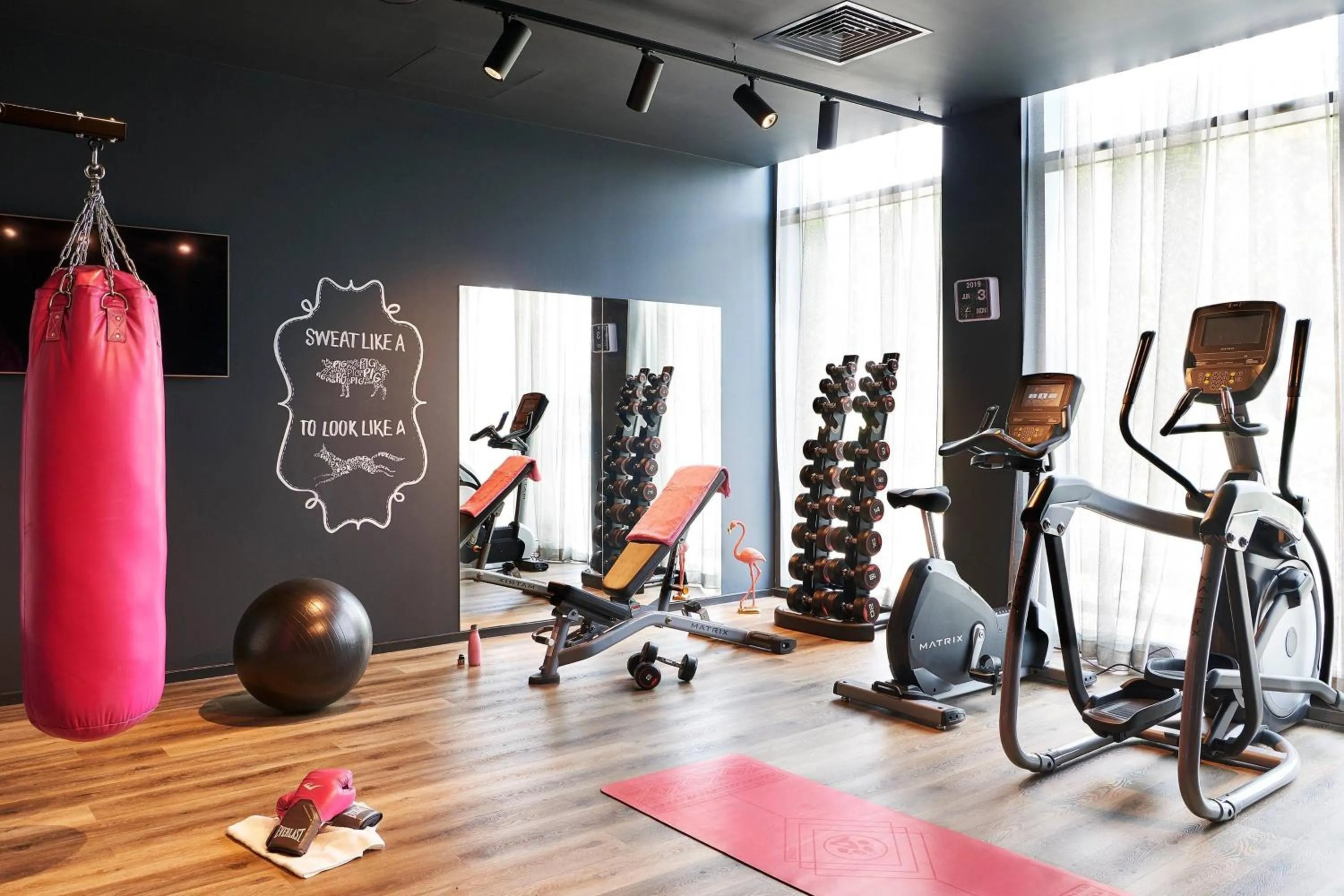 Fitness centre/facilities in Moxy Edinburgh Airport