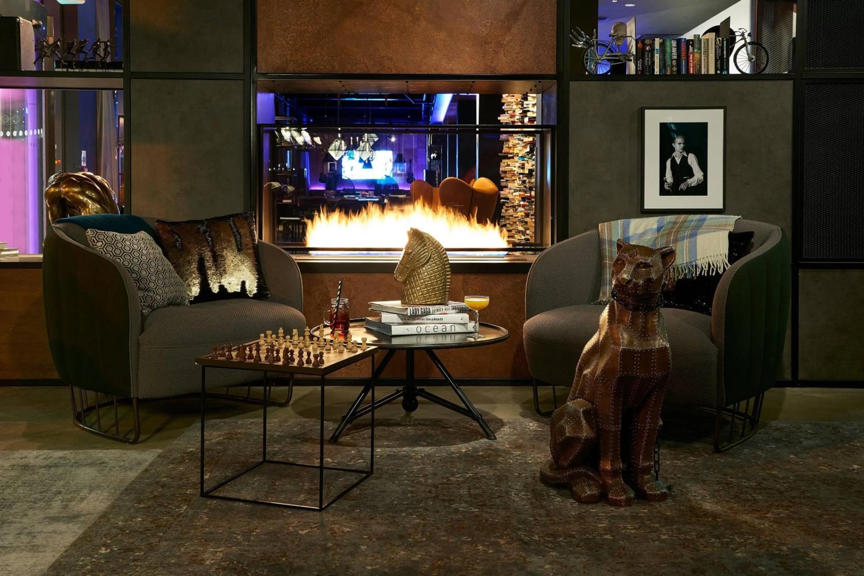 Lobby or reception in Moxy Edinburgh Airport