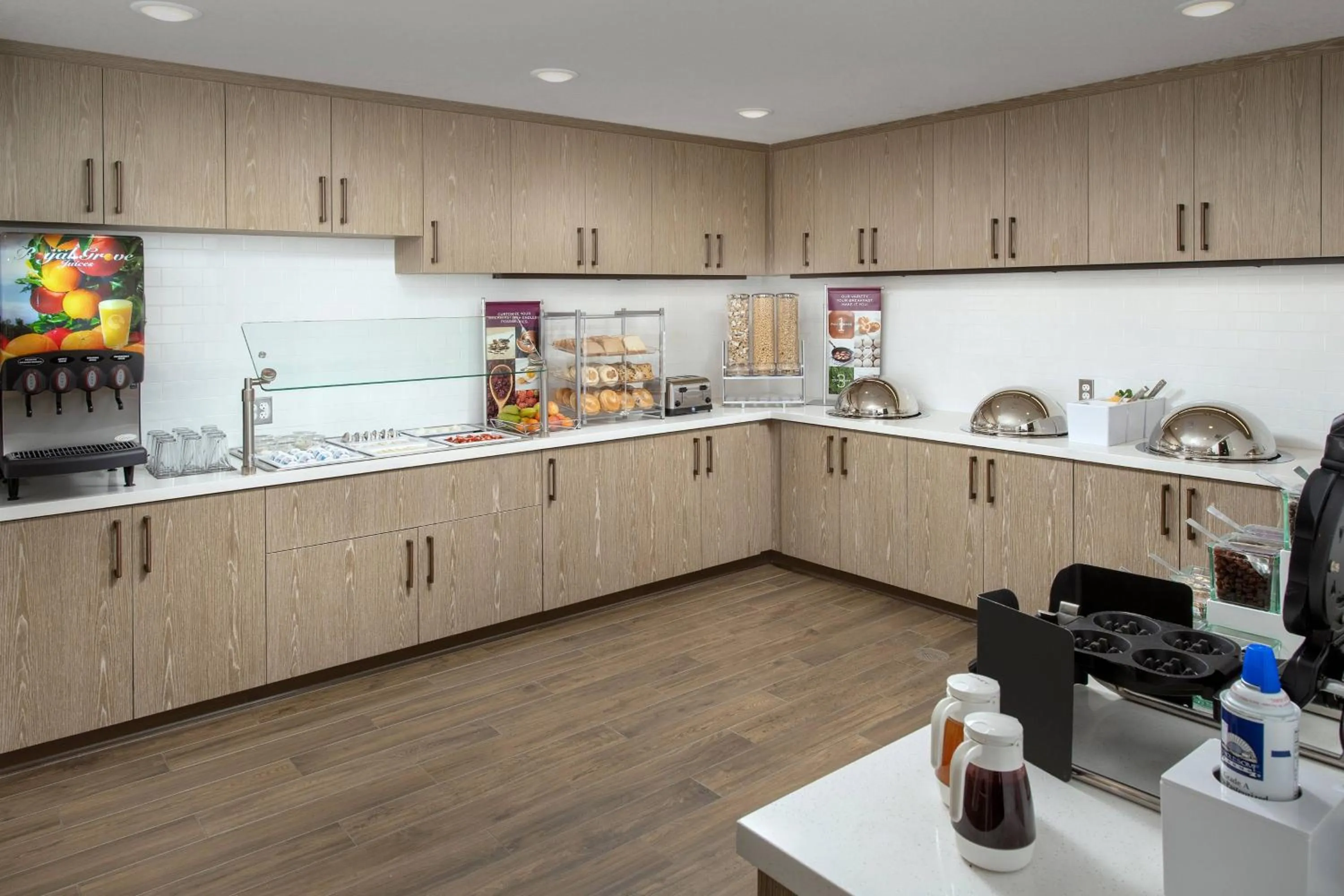 Breakfast in Residence Inn by Marriott Modesto North