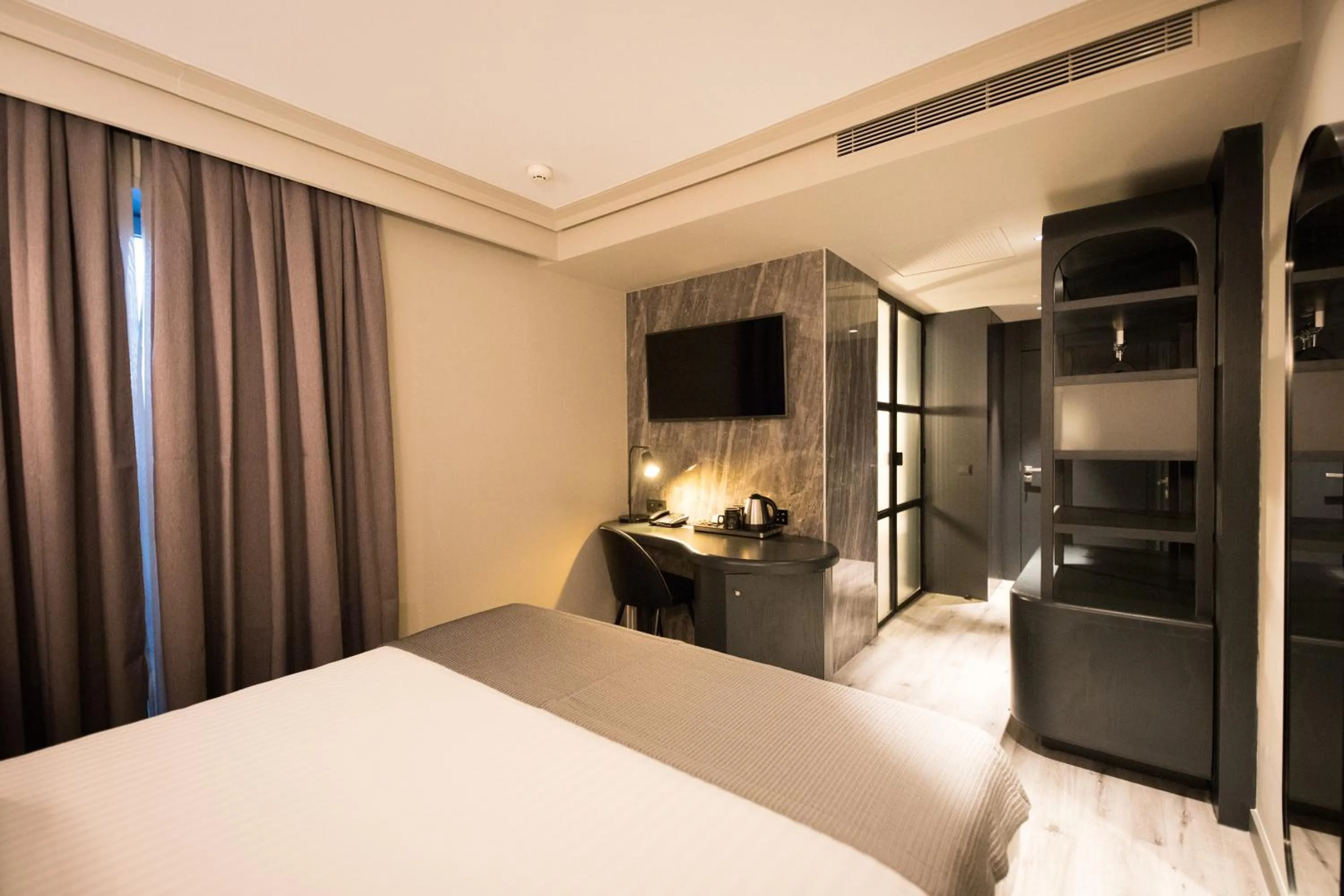 Bed in Silken Saaj Las Palmas