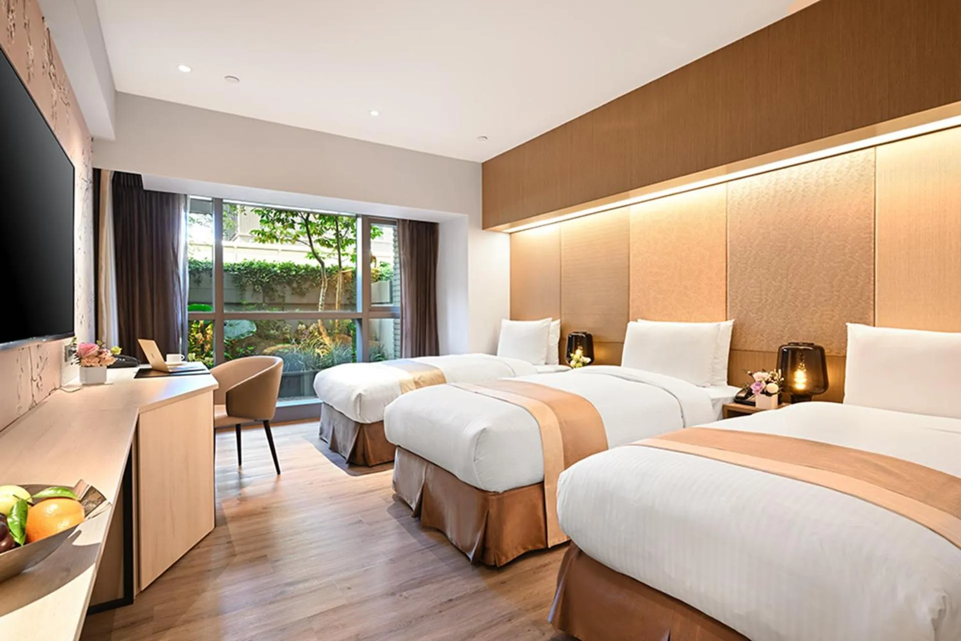 Bedroom, Bed in Park Taipei Hotel