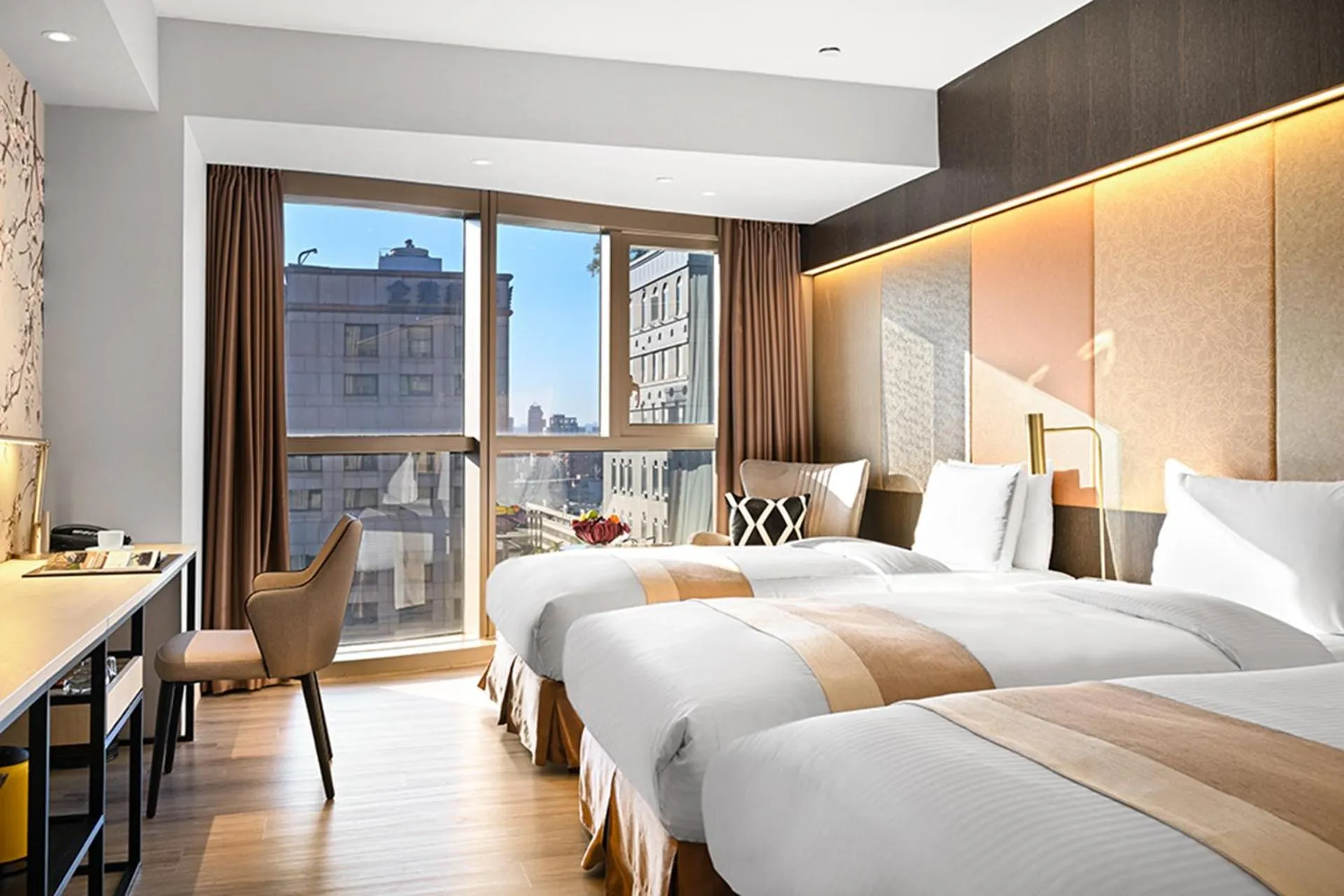 Bedroom, Bed in Park Taipei Hotel