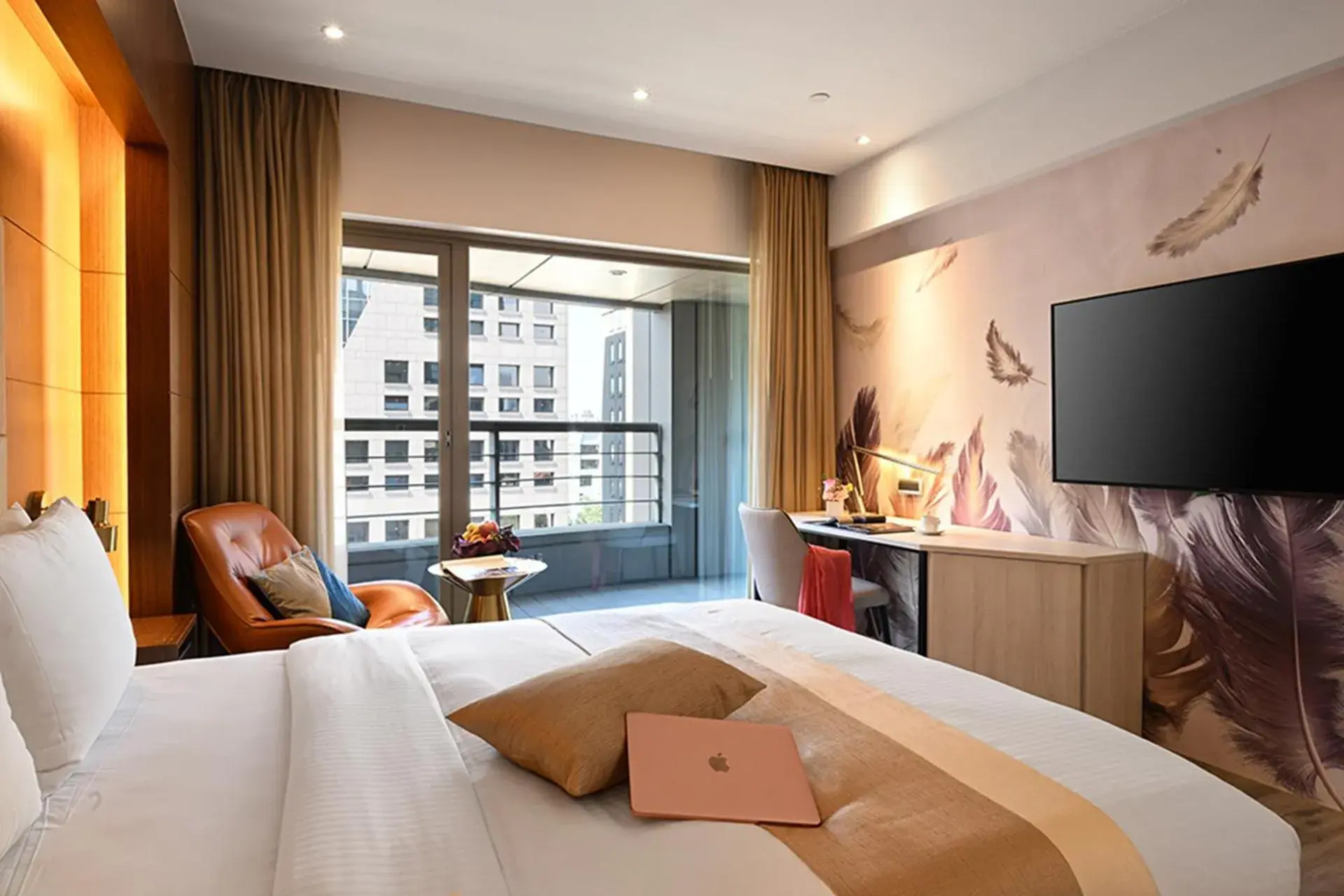 Standard Queen Room in Park Taipei Hotel Standard Queen Room in Park Taipei Hotel