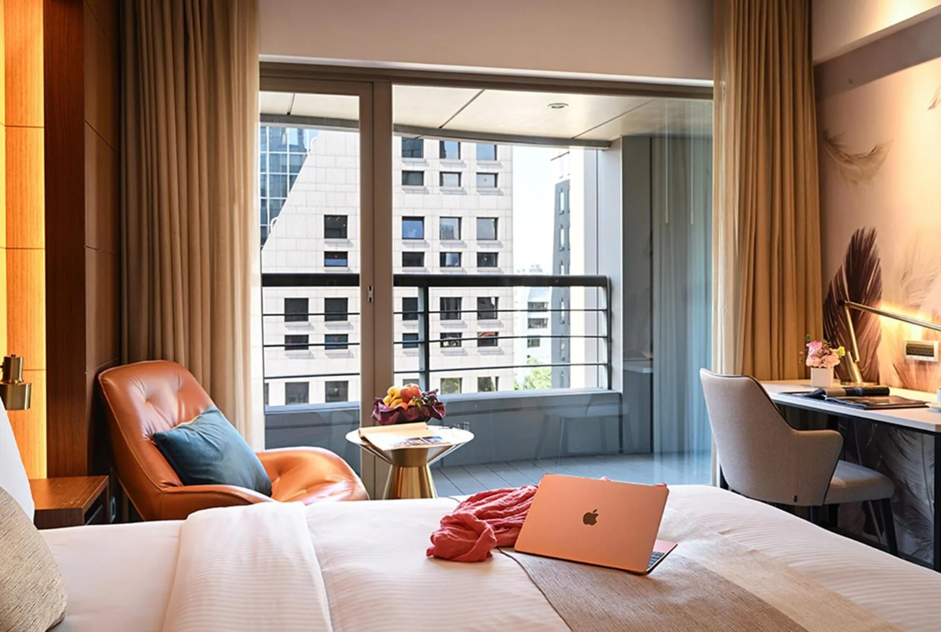 Bedroom, Bed in Park Taipei Hotel