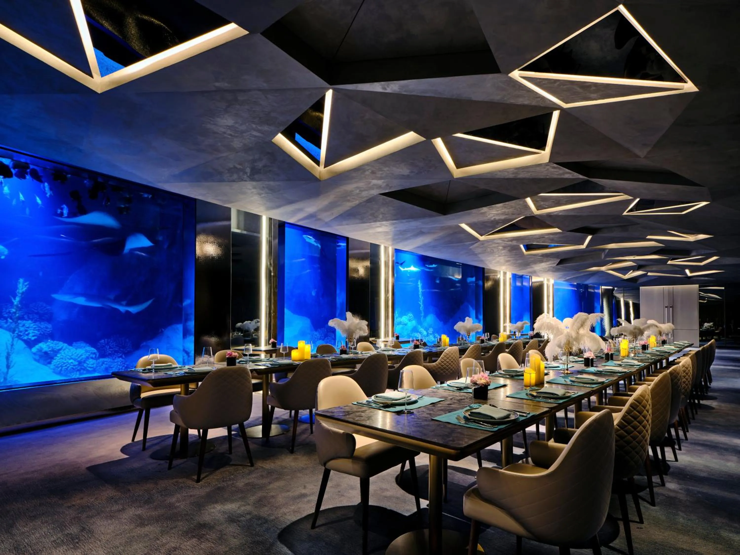 Restaurant/places to eat in InterContinental Shanghai Wonderland, an IHG Hotel