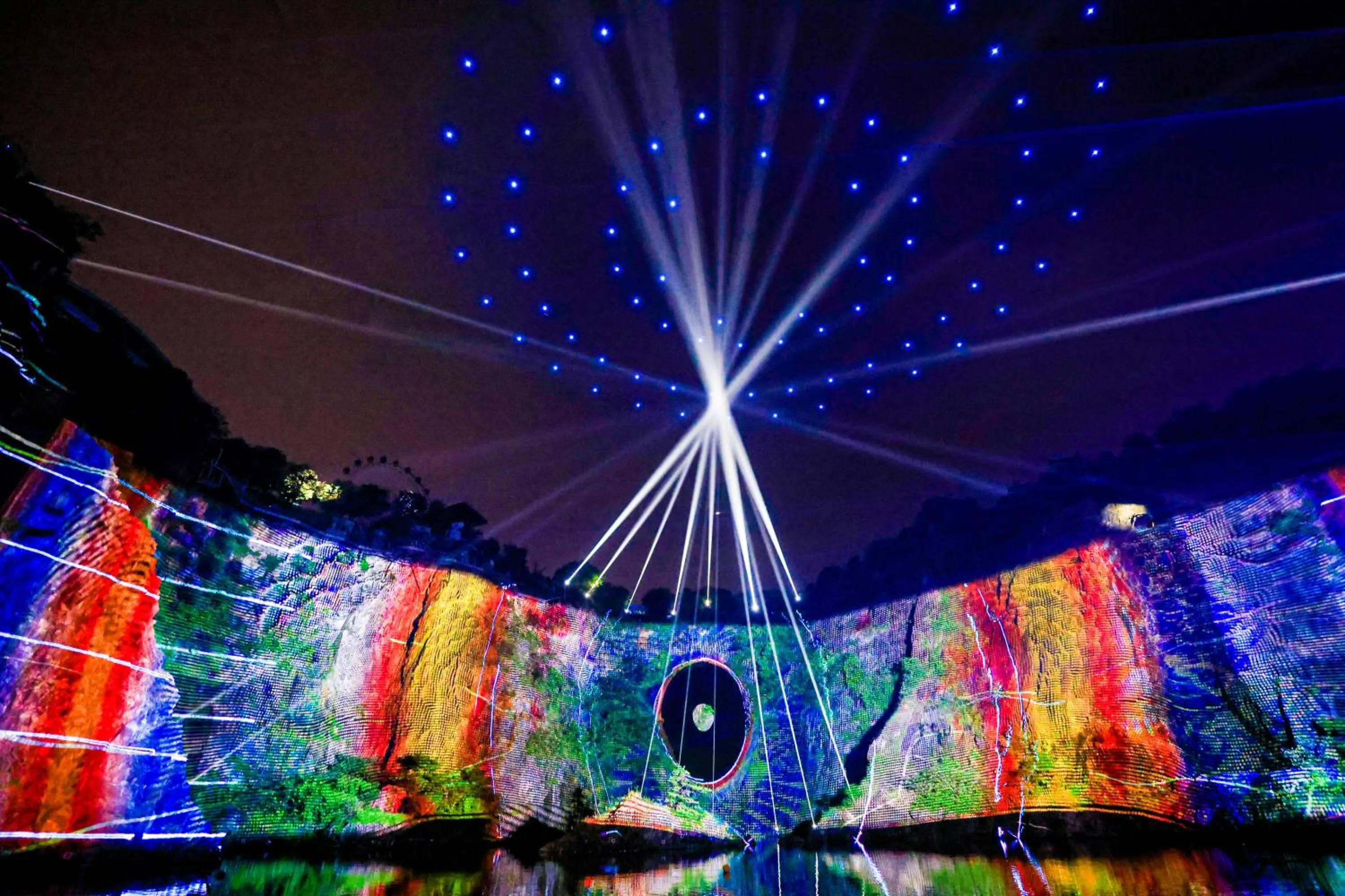 Natural landscape in InterContinental Shanghai Wonderland, an IHG Hotel