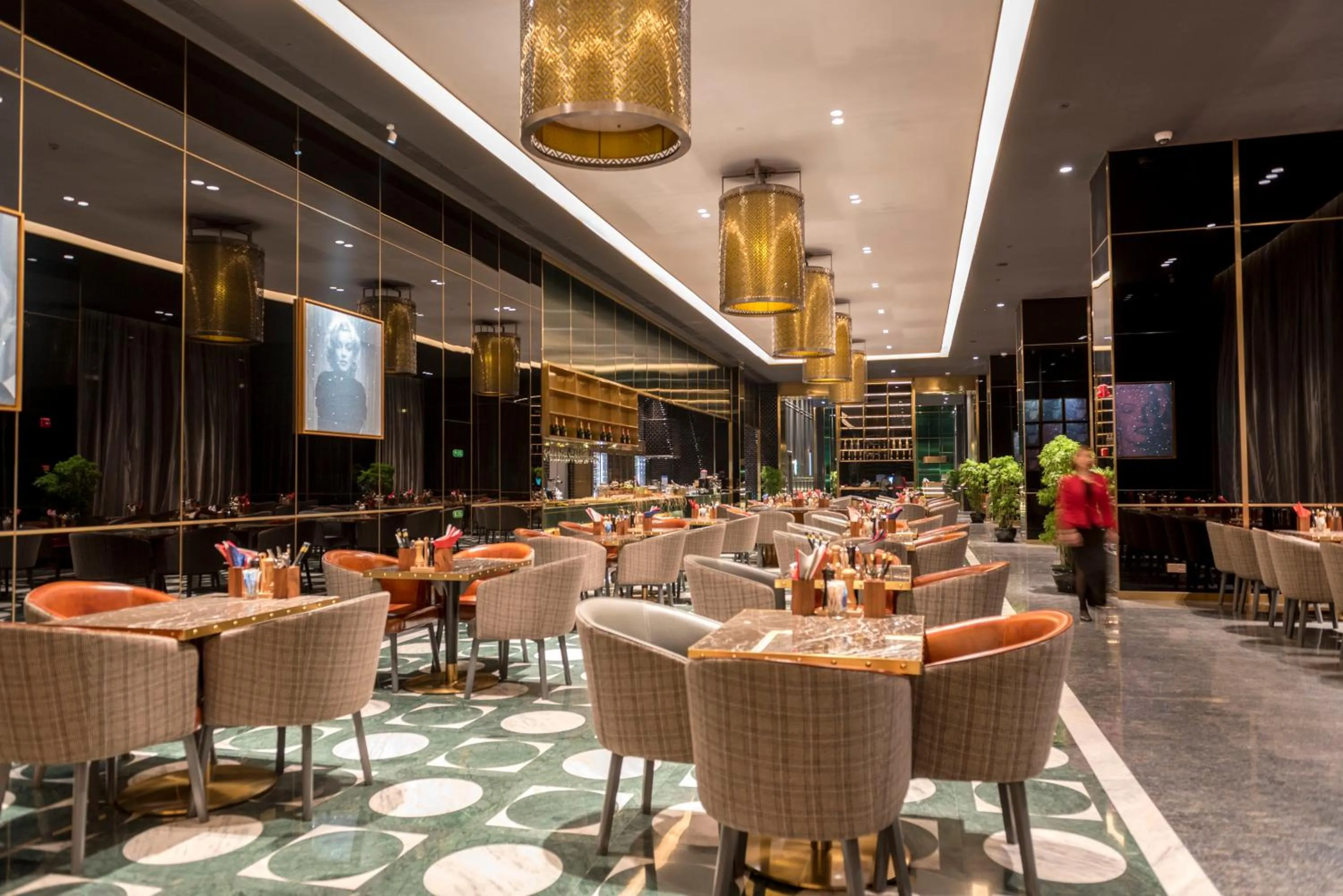 Restaurant/places to eat in Hotel Indigo Shanghai Jing'An by IHG