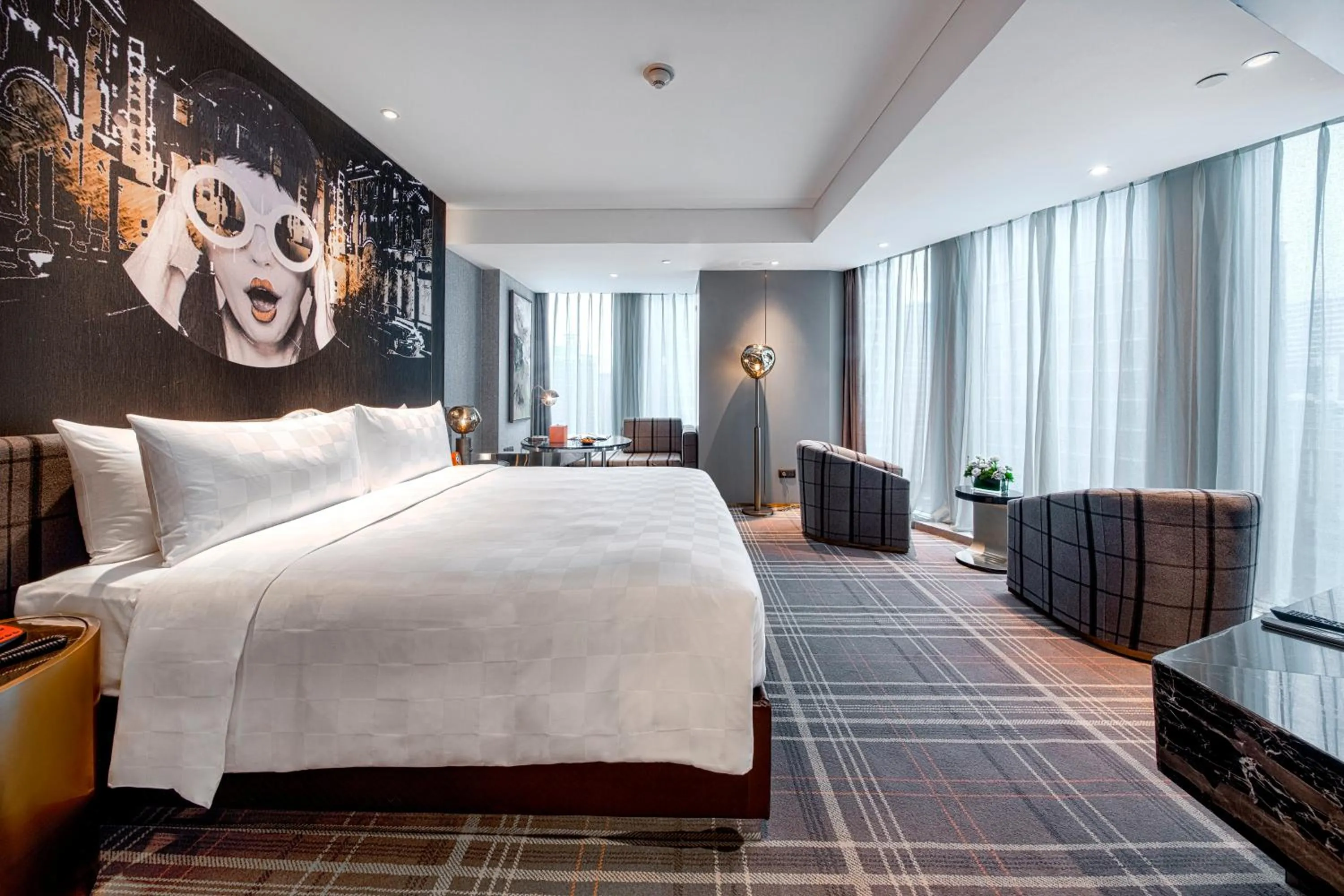 Photo of the whole room, Bed in Hotel Indigo Shanghai Jing'An by IHG