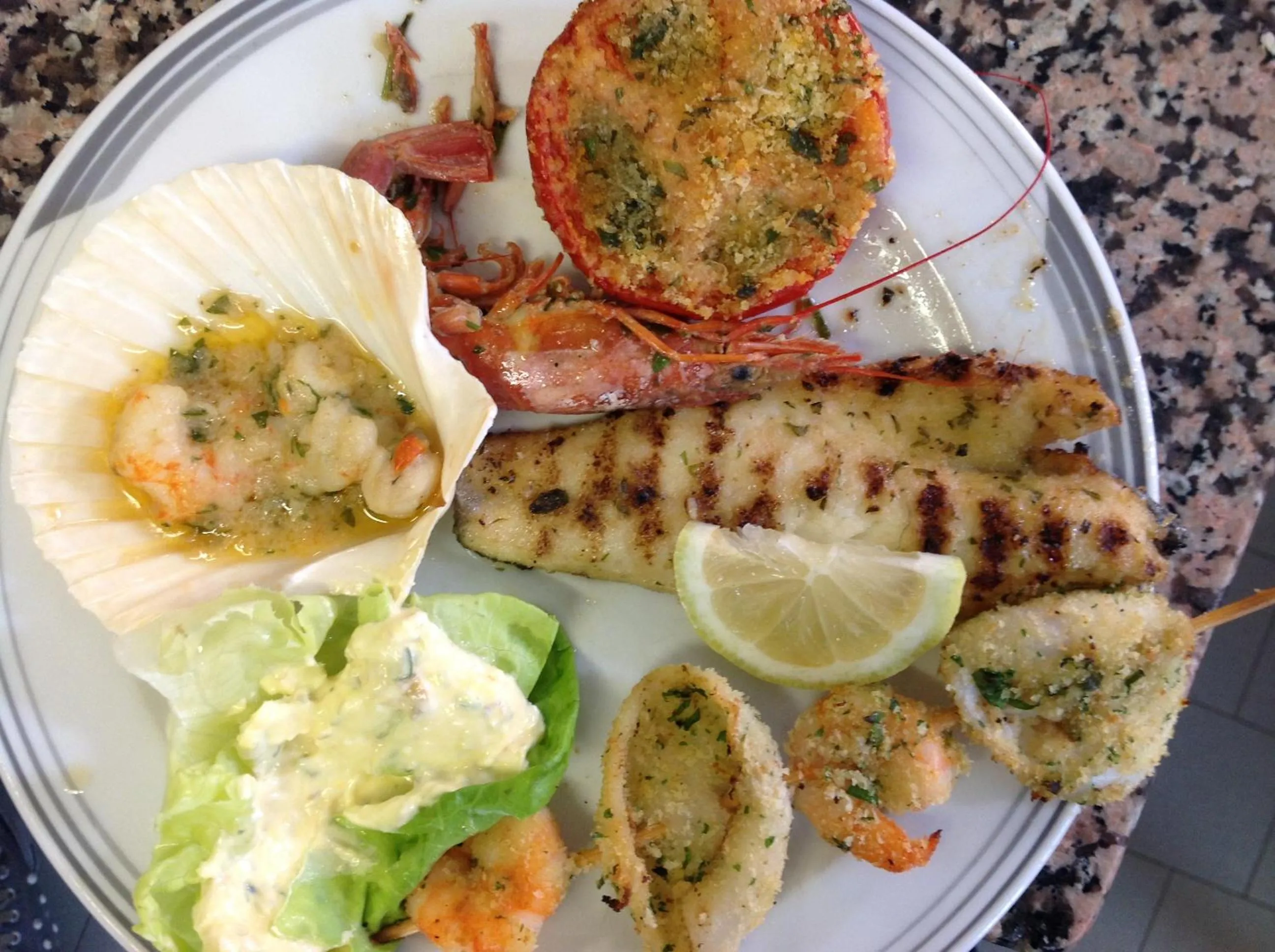 Restaurant/places to eat in Hotel Letizia