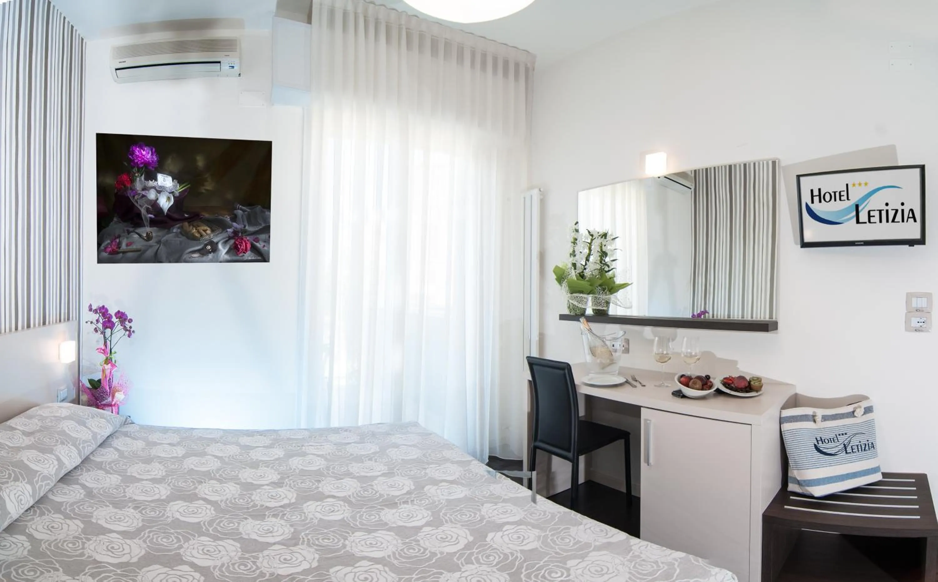 Bed in Hotel Letizia