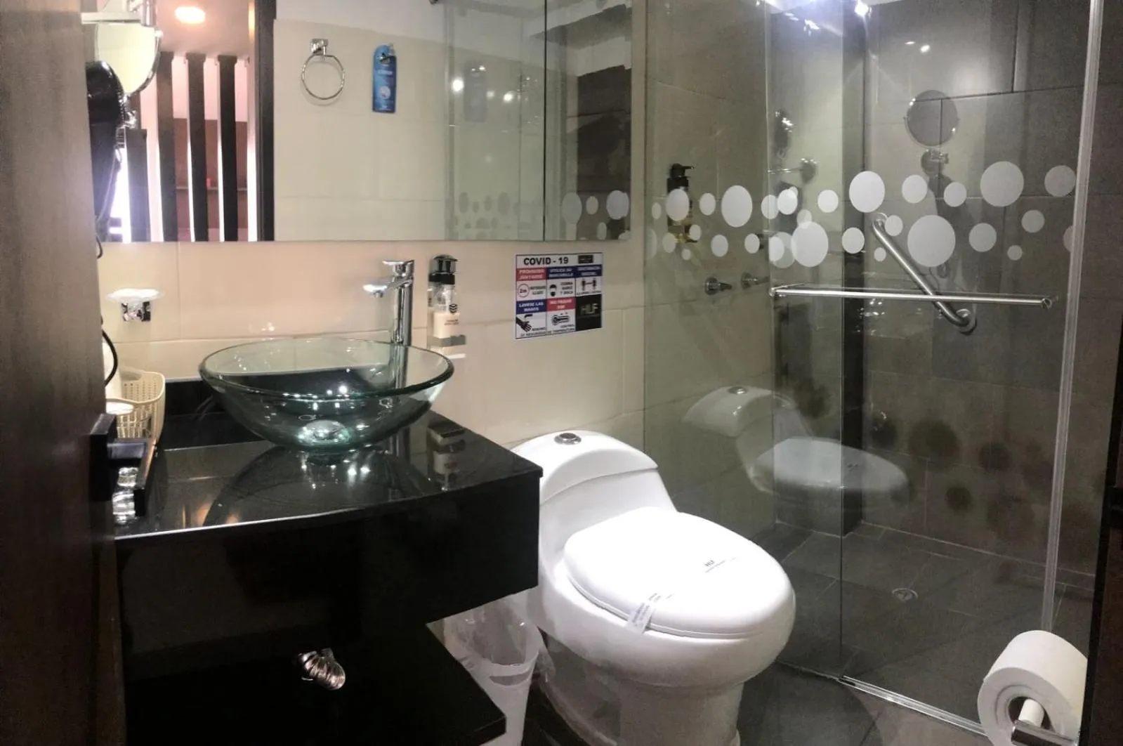 Shower in Posada LA MARIÑERA