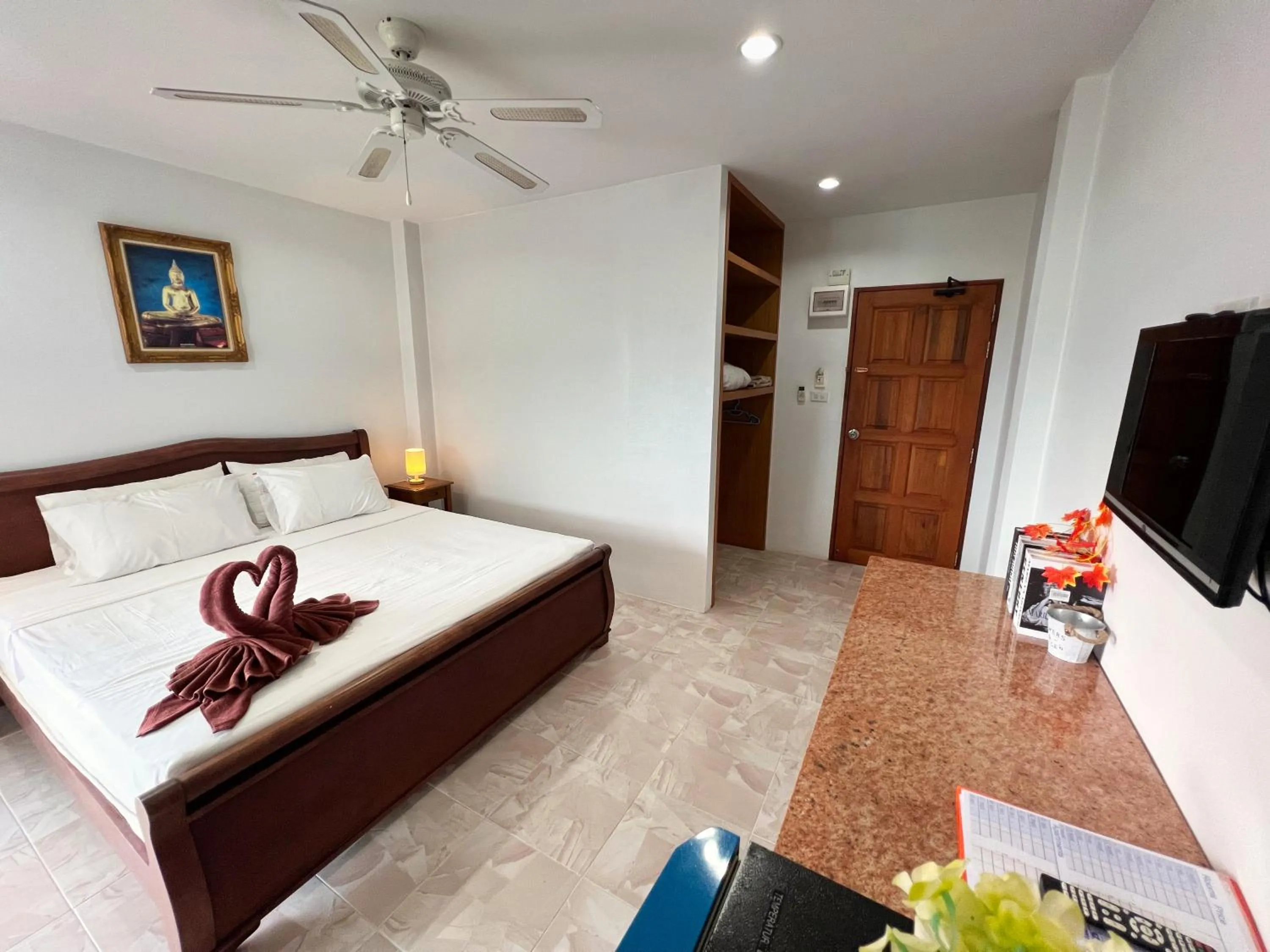 TV and multimedia, Bed in SR Sea View Apartments