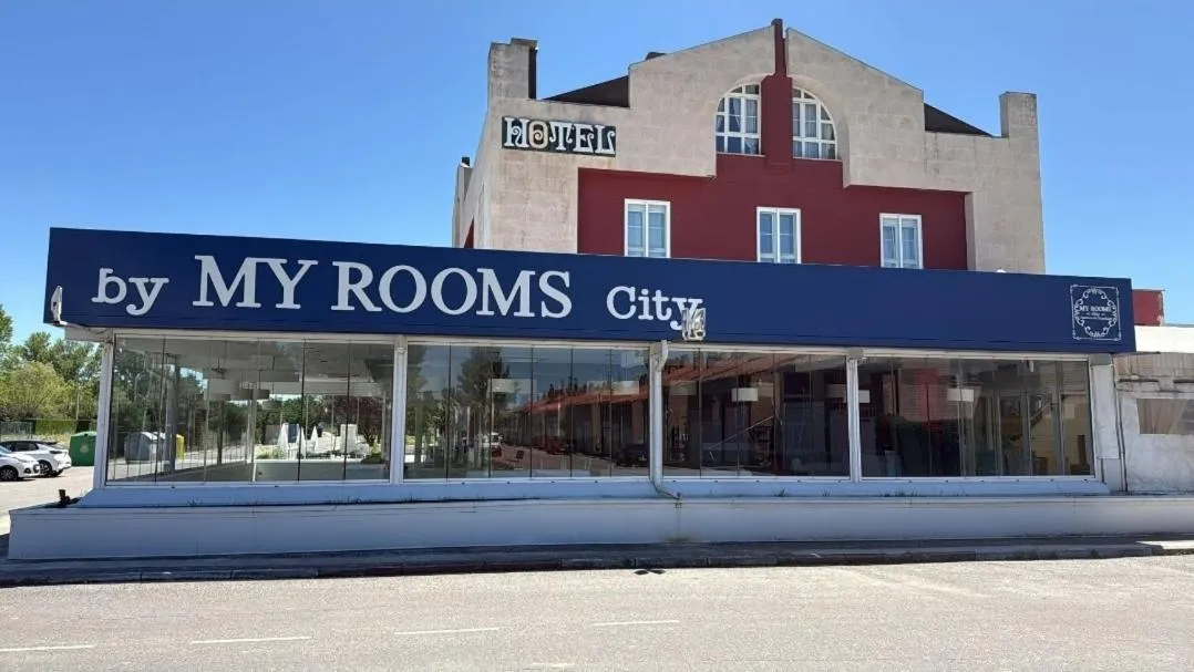 Property building in My Rooms City Hotel Camino de Santiago