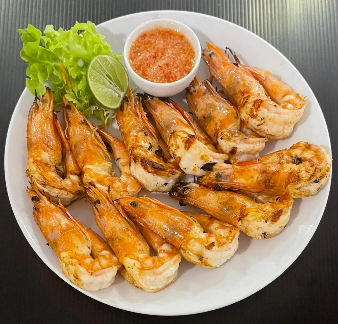 Restaurant/places to eat in Surin Bay Inn