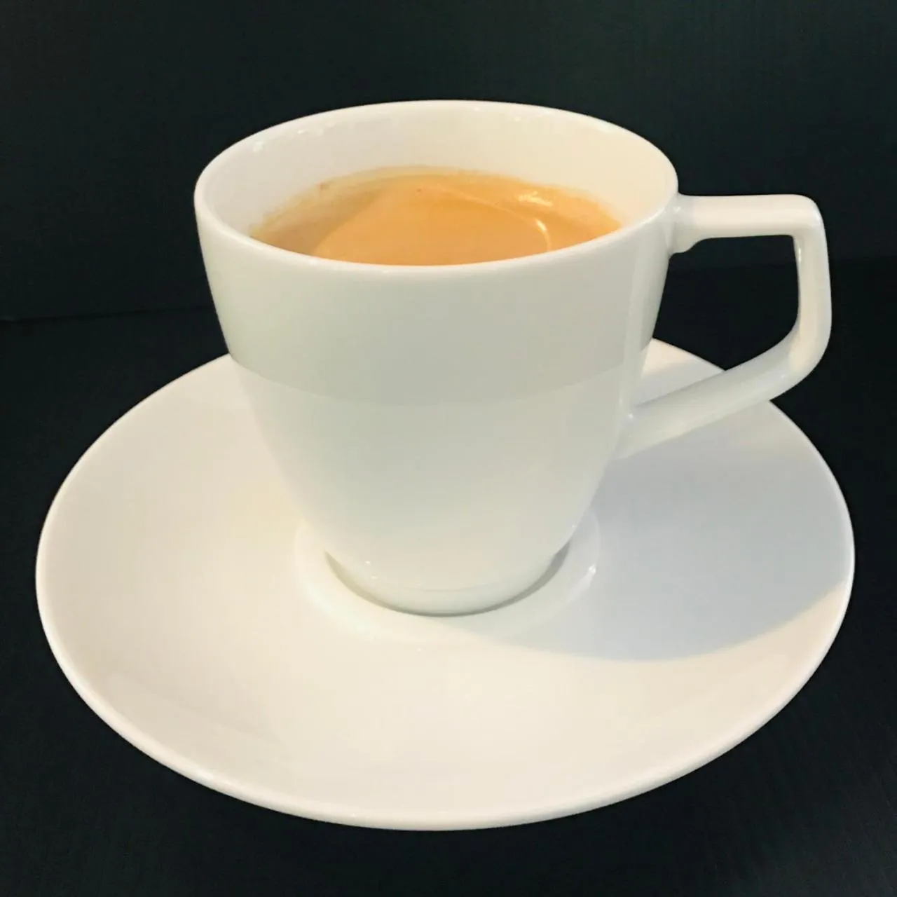 Coffee/tea facilities in Surin Bay Inn