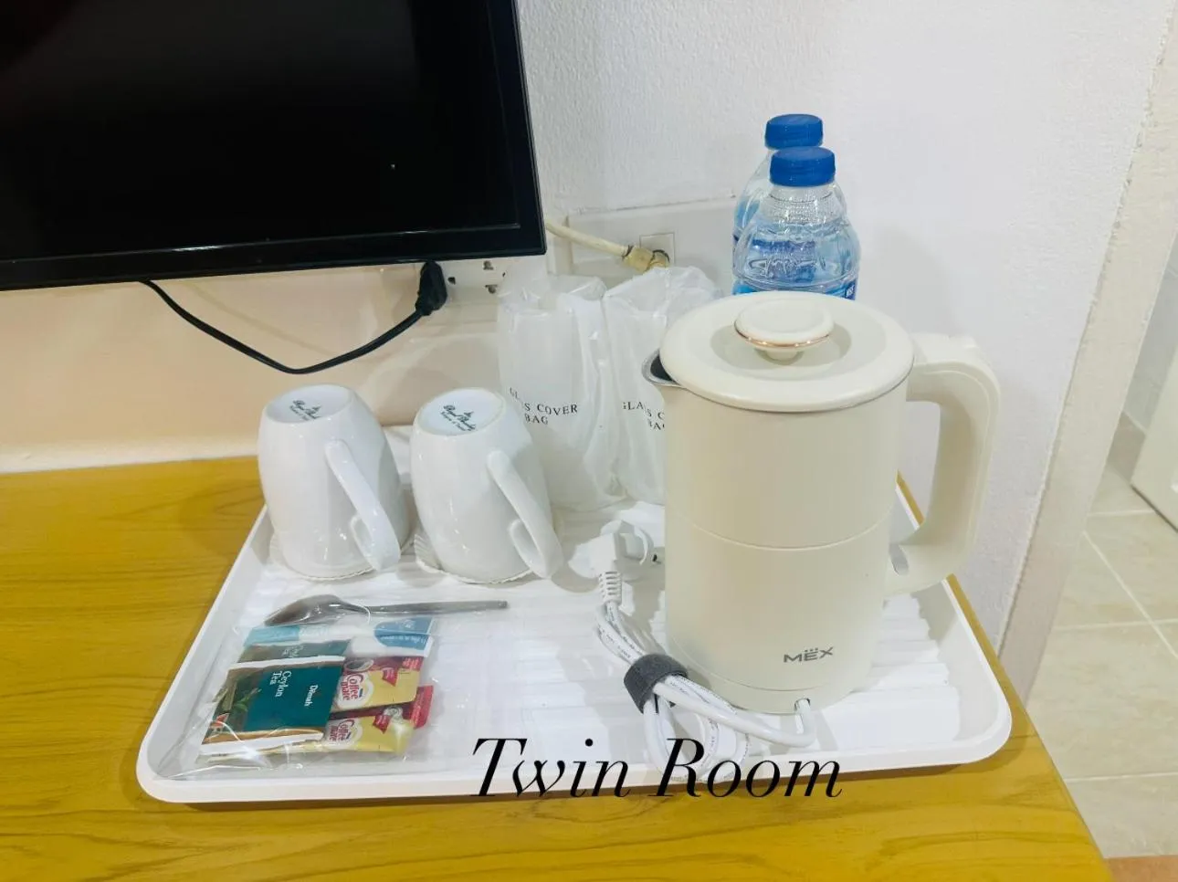 Coffee/tea facilities in Surin Bay Inn