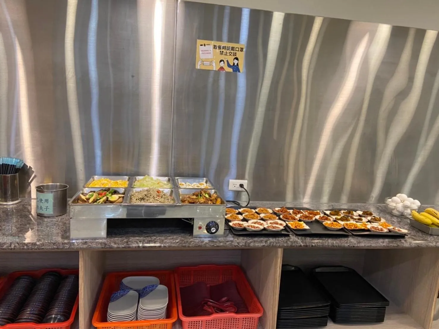 Restaurant/places to eat in Mao Hua Motel