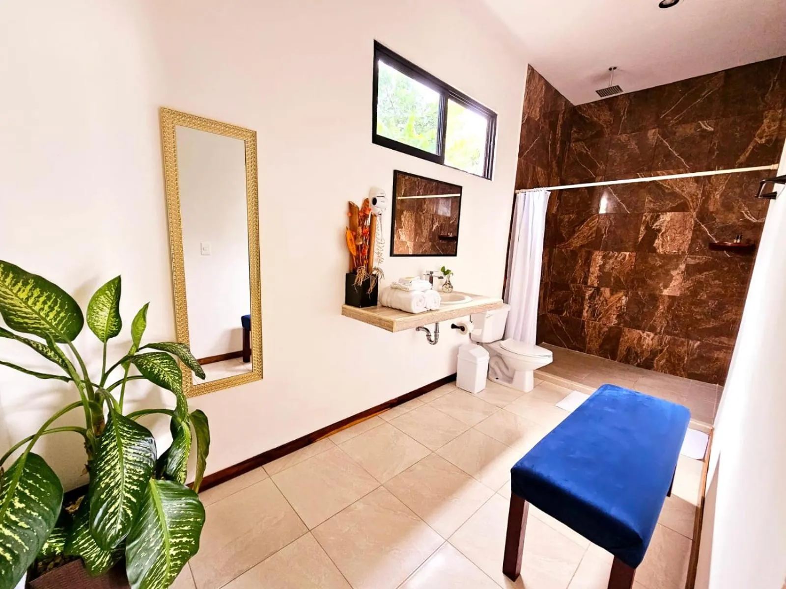 Shower in Mayan Majesty Boutique Hotel