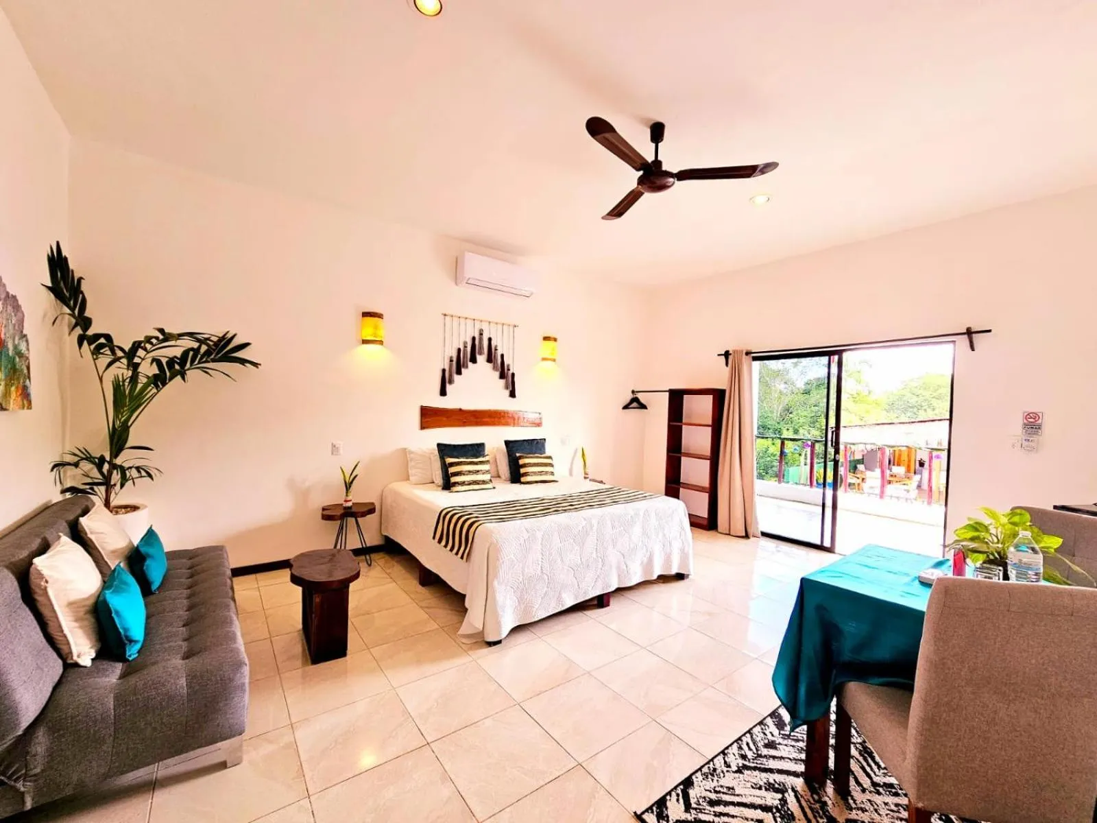 Bedroom, Bed in Mayan Majesty Boutique Hotel