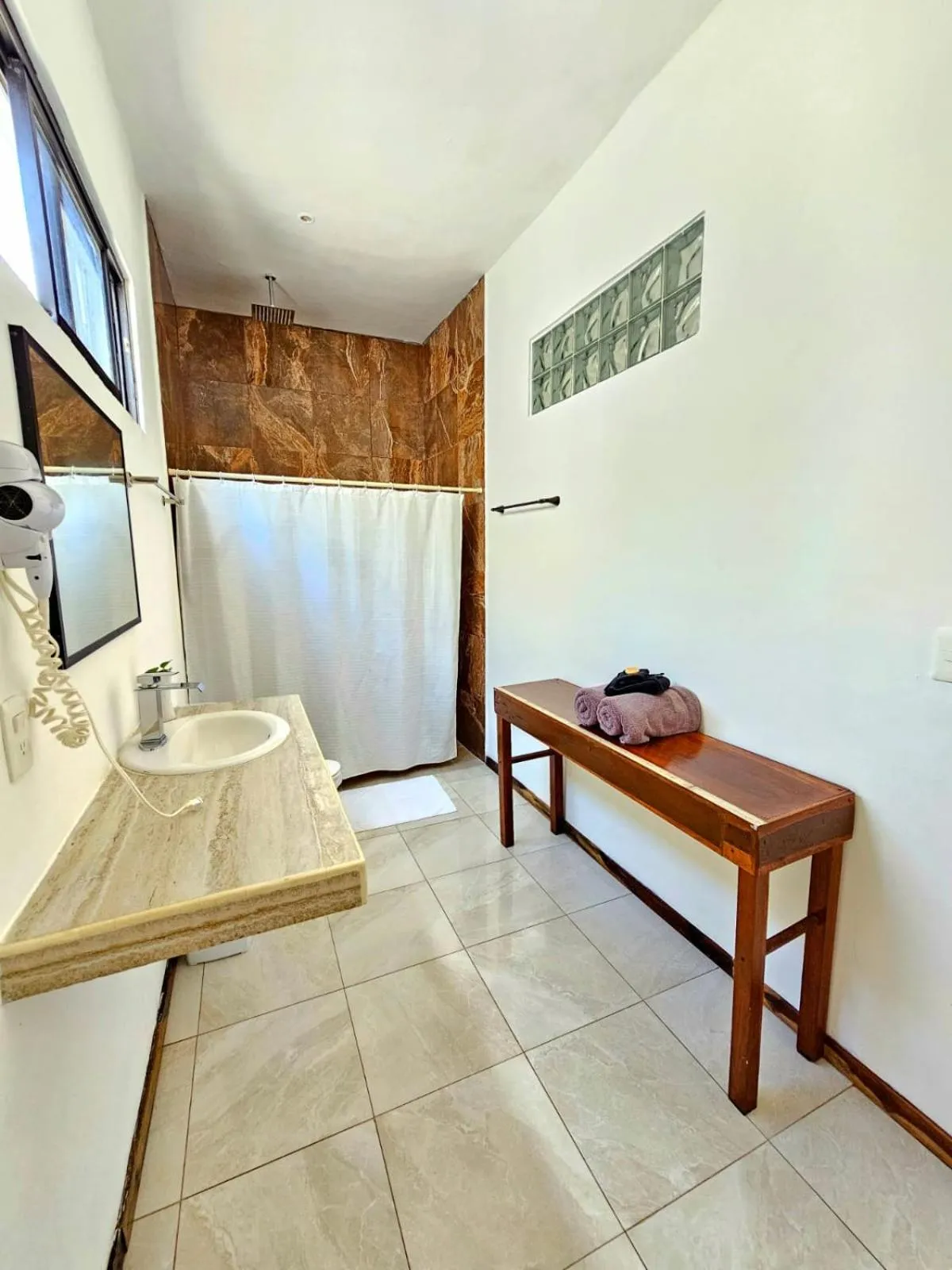 Shower in Mayan Majesty Boutique Hotel