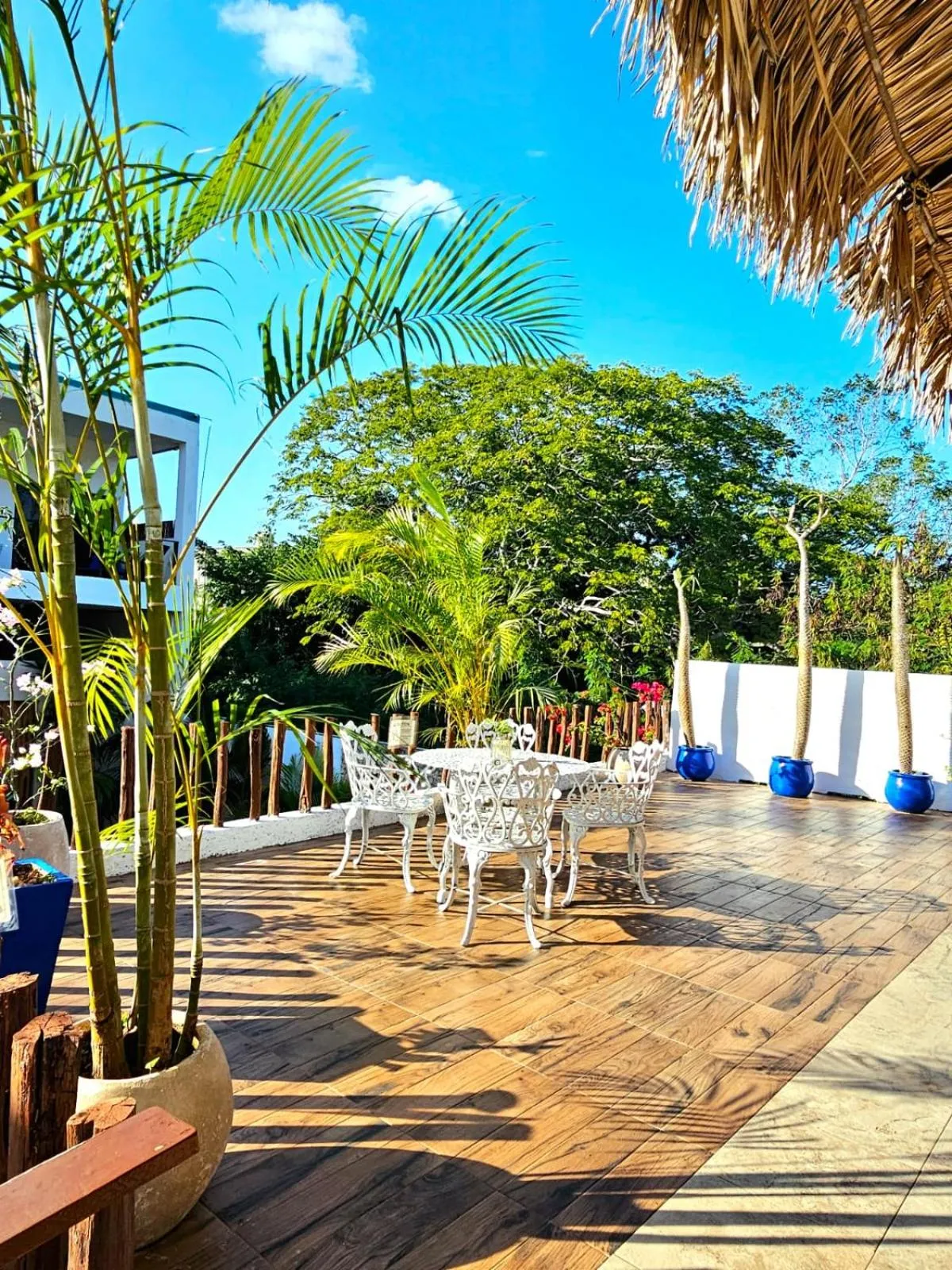 Dining area in Mayan Majesty Boutique Hotel