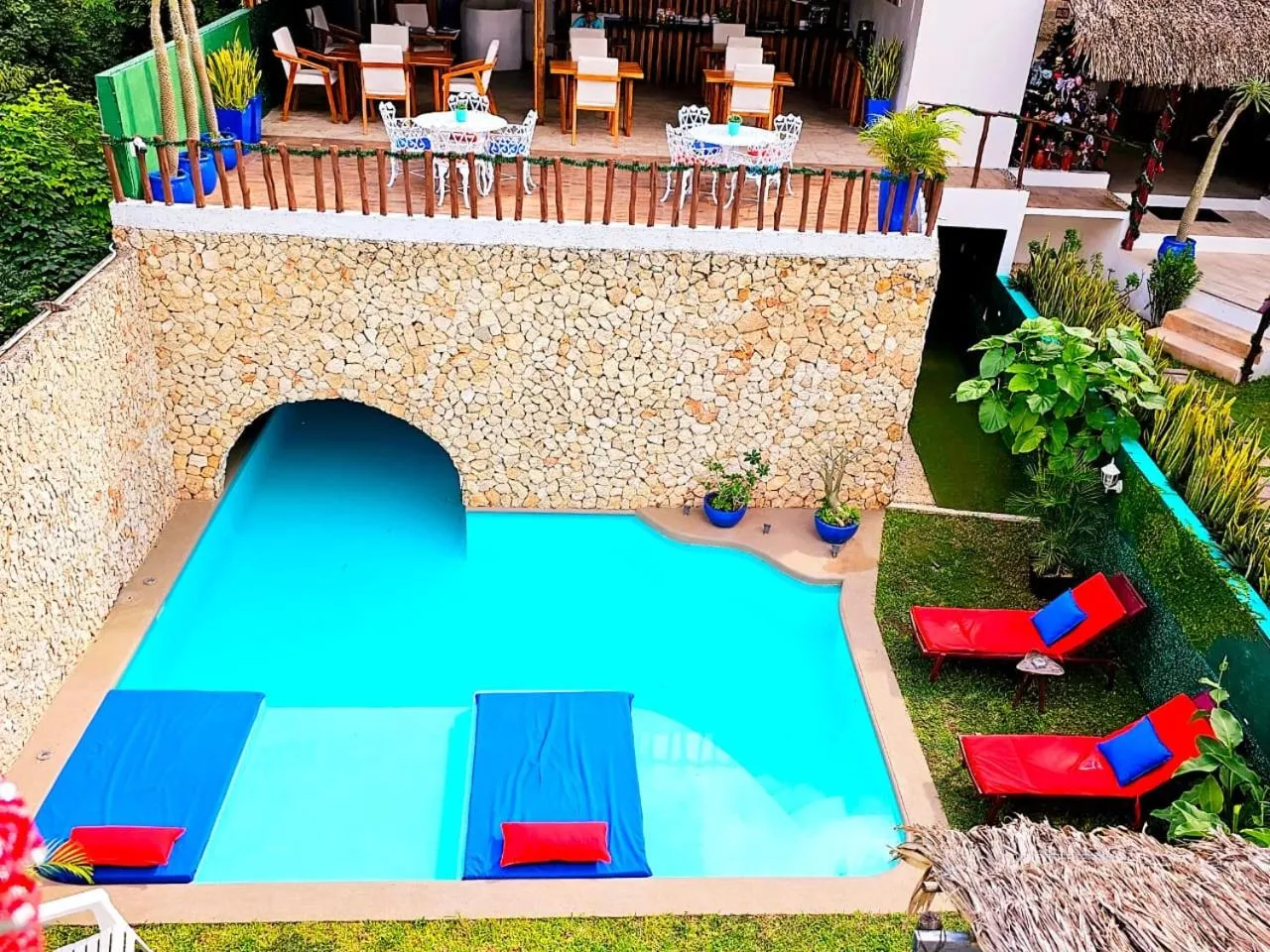 Pool view in Mayan Majesty Boutique Hotel