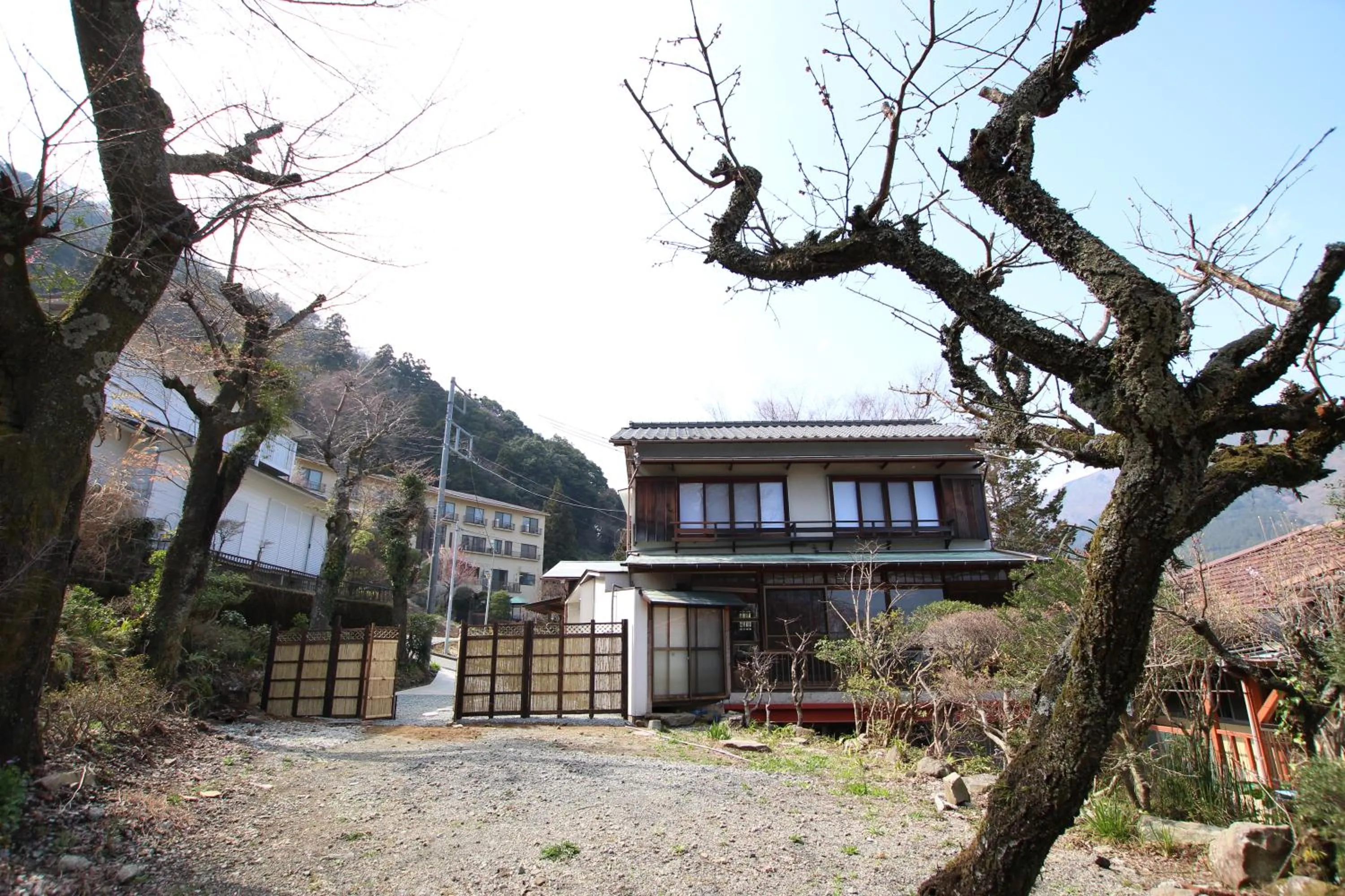 Property building in Taisho Modern Villa Zen