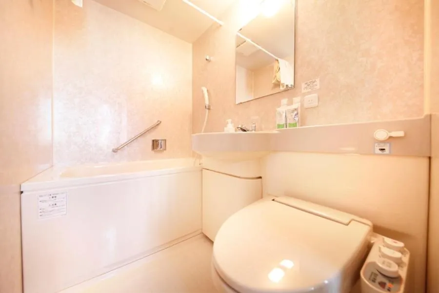 Photo of the whole room in Central Hotel