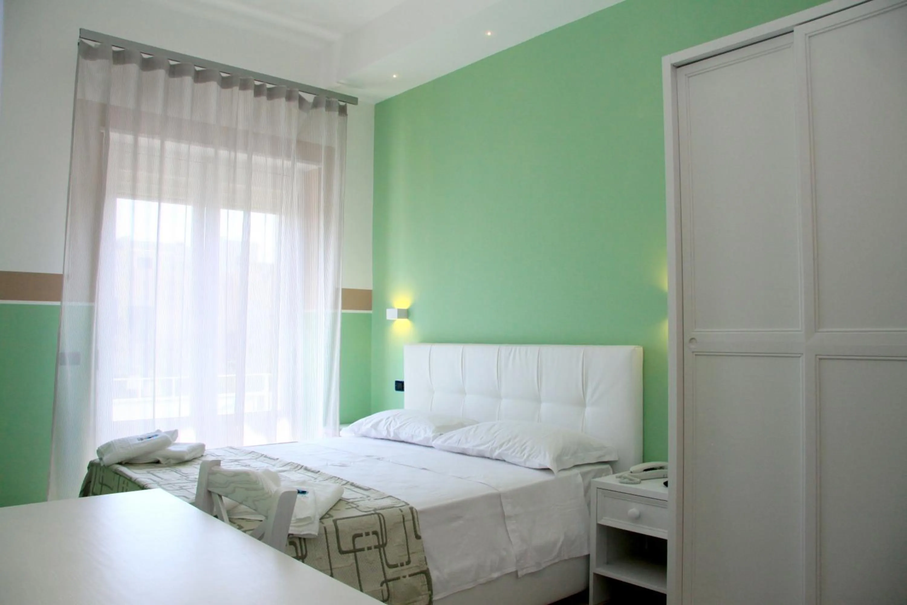 Bedroom in Hotel Città Bella