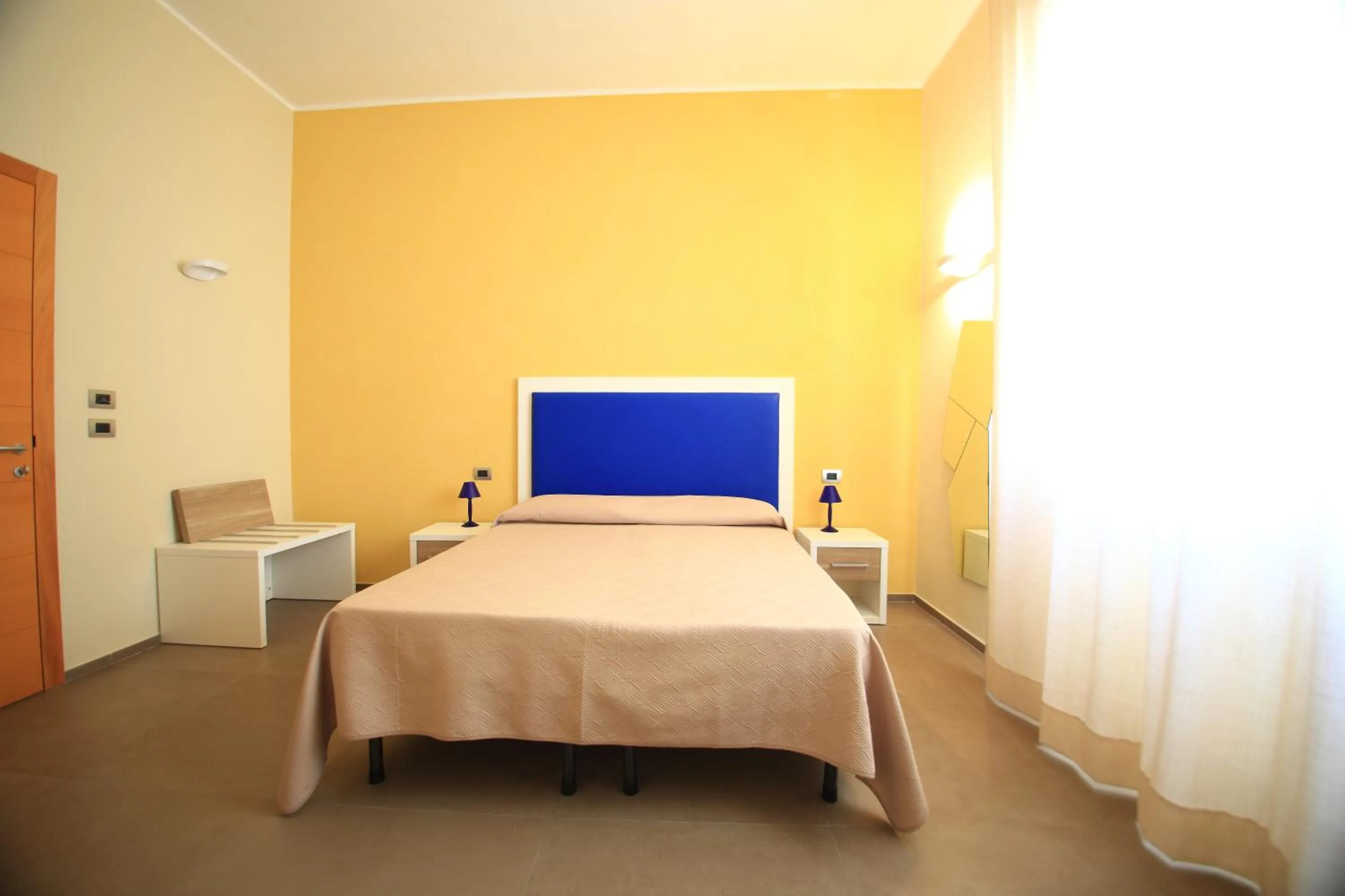 Photo of the whole room in Hotel Città Bella