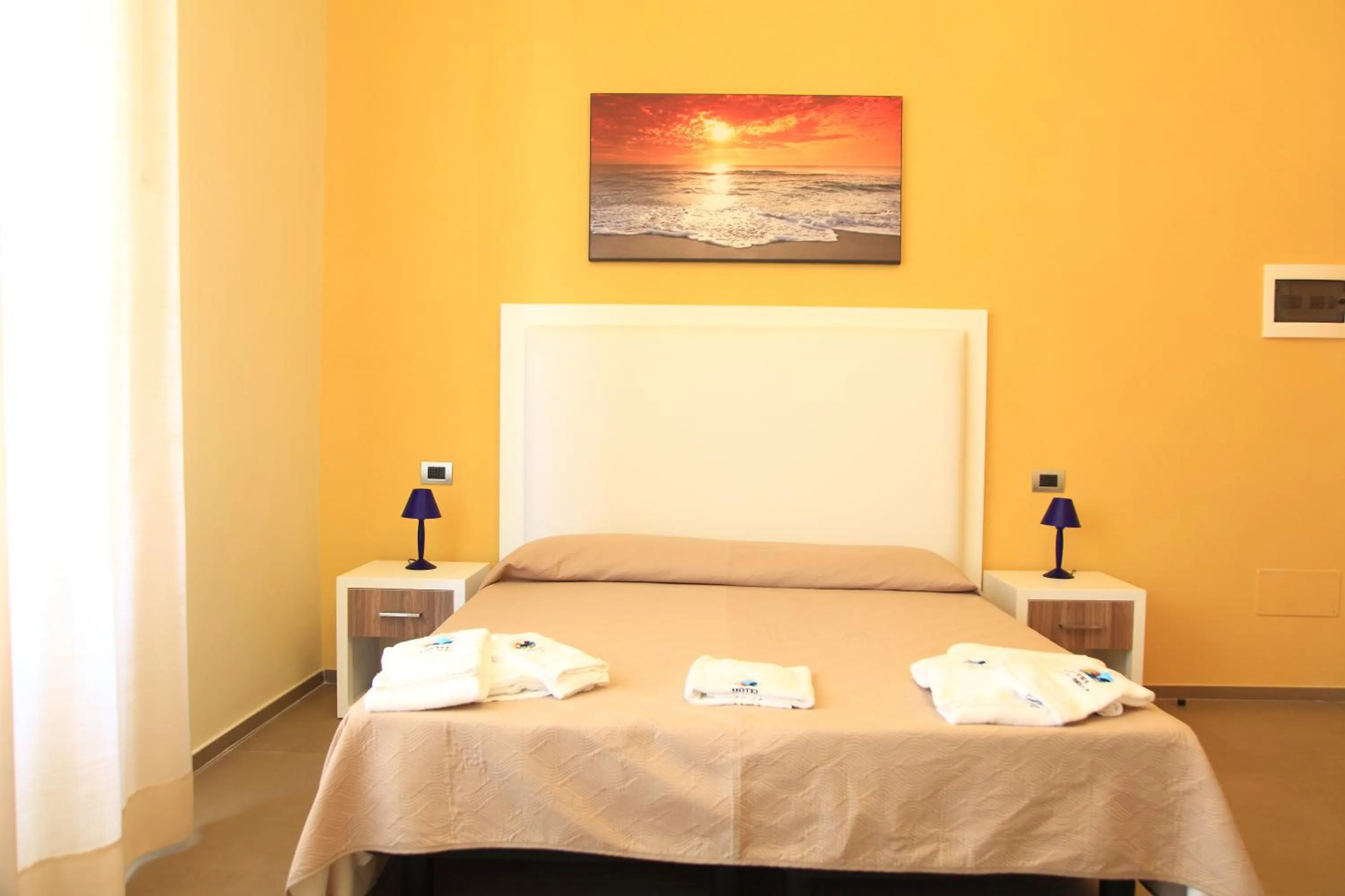 Bed in Hotel Città Bella