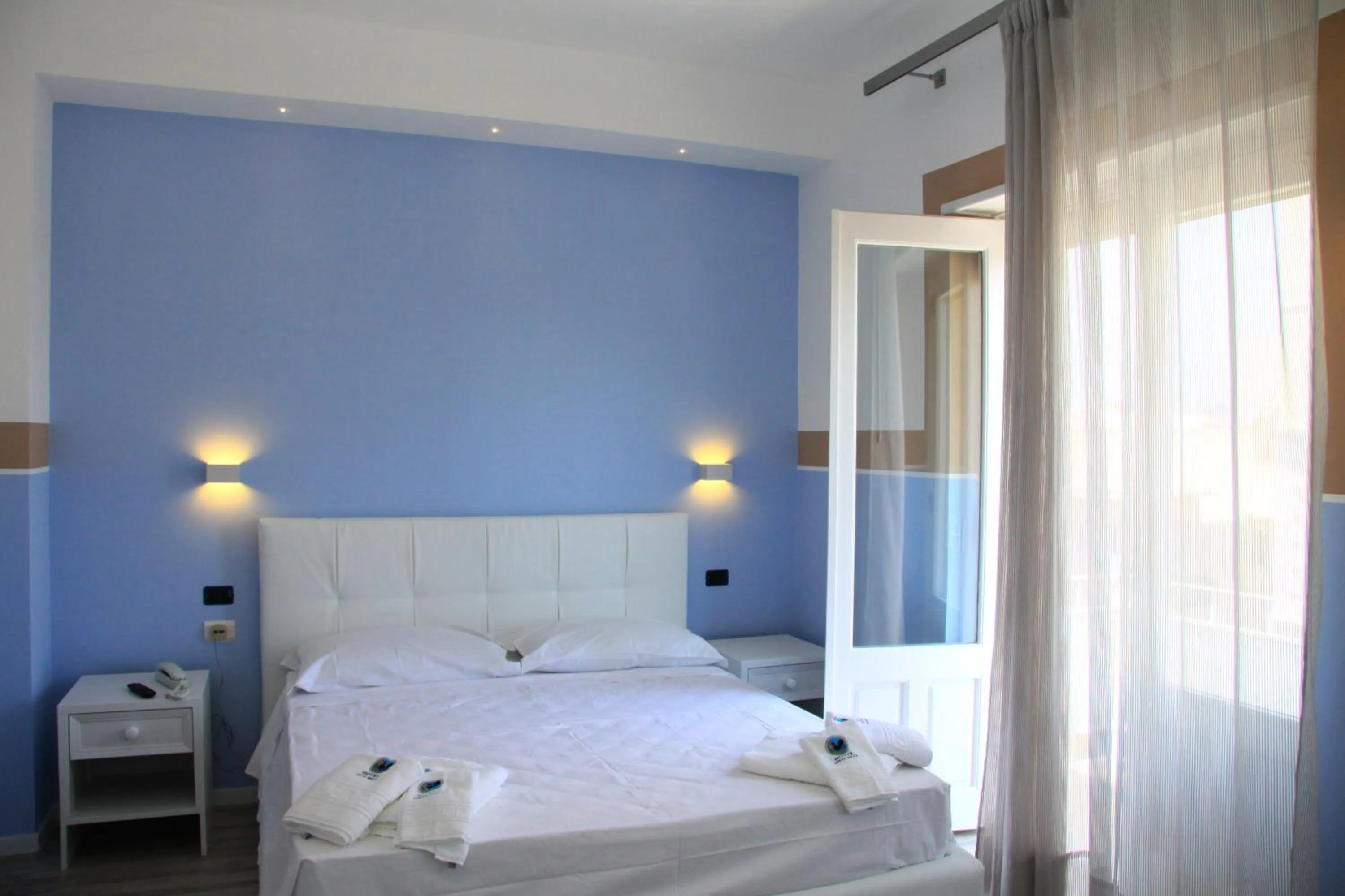 Bedroom in Hotel Città Bella