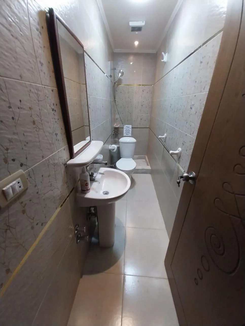 Shower in Atlantis Pyramids Inn