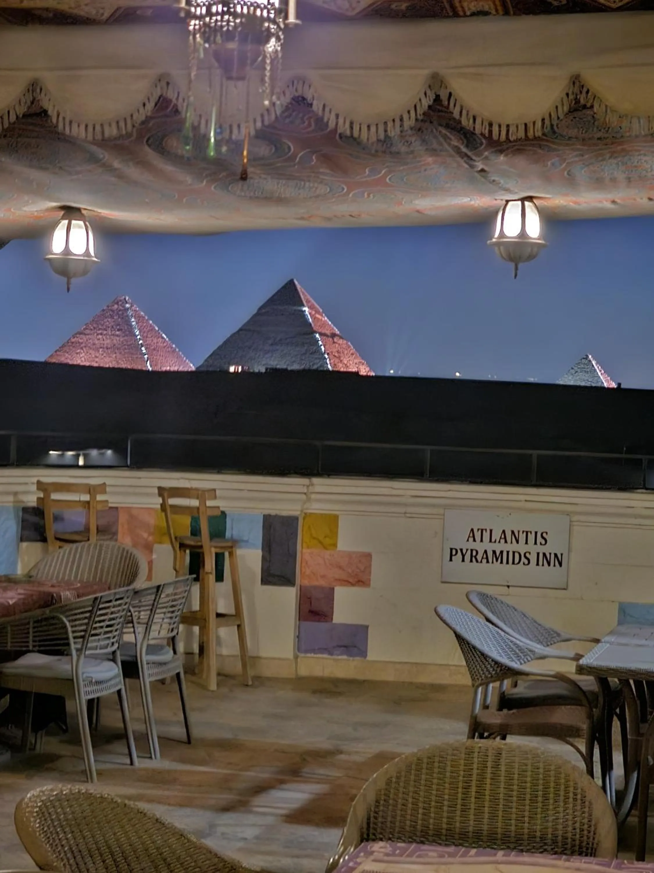 Seating area in Atlantis Pyramids Inn