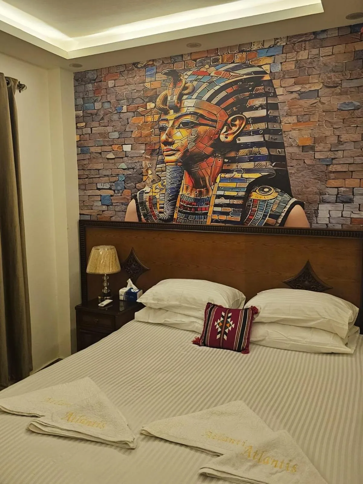 Bed in Atlantis Pyramids Inn