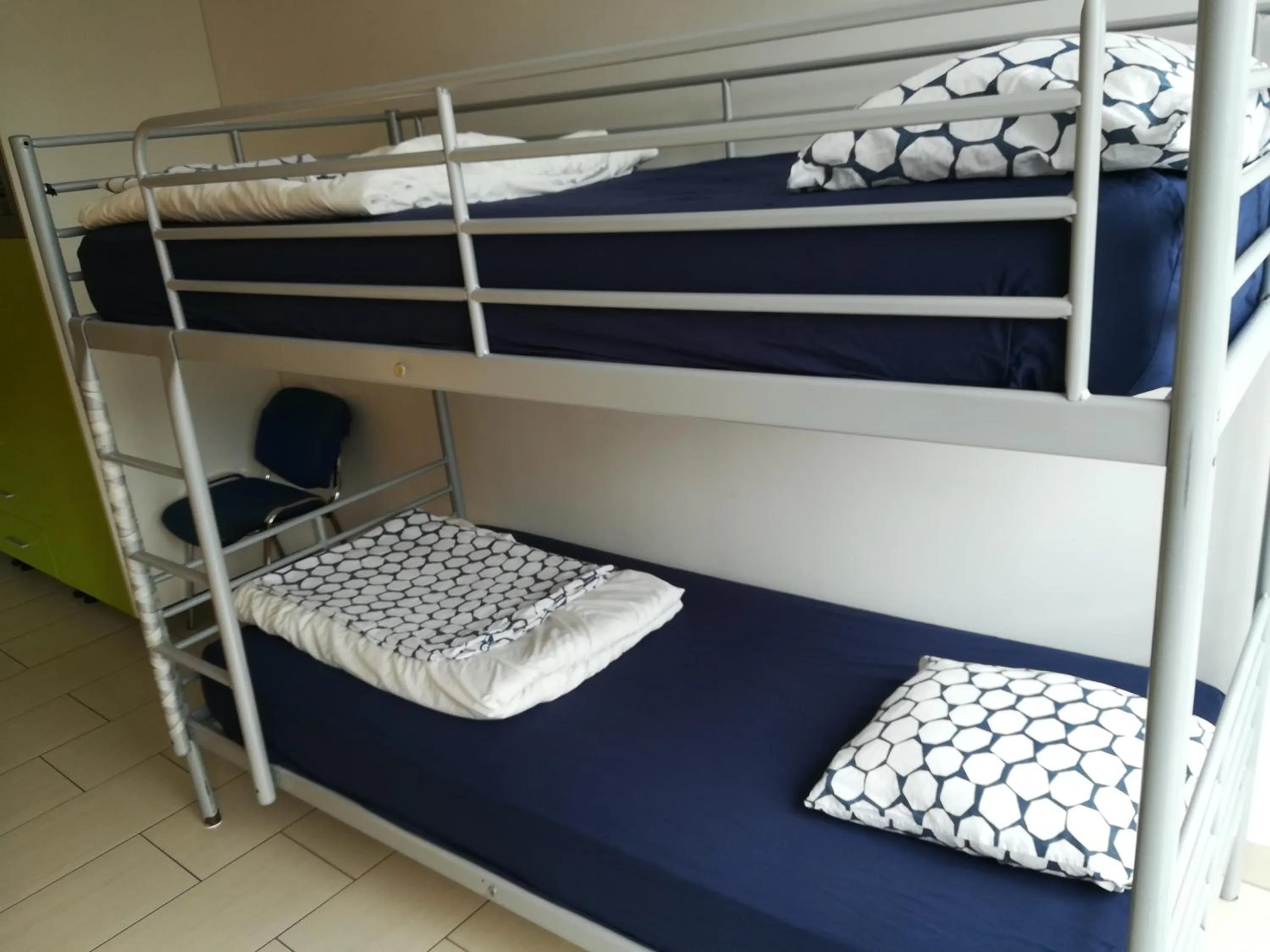 bunk bed, Bed in Simbol Rooms with free private parking