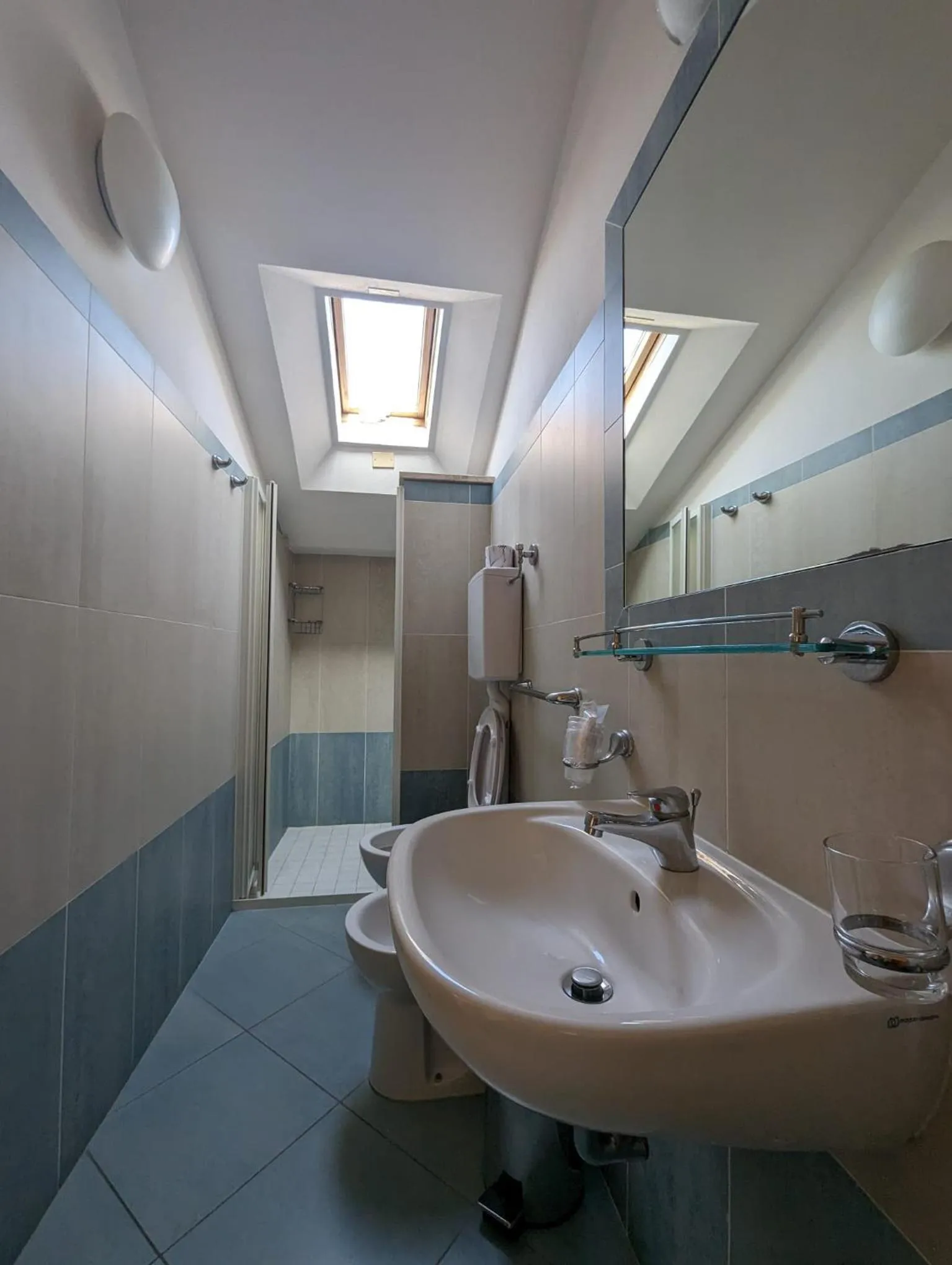 Bathroom in Hotel Doria