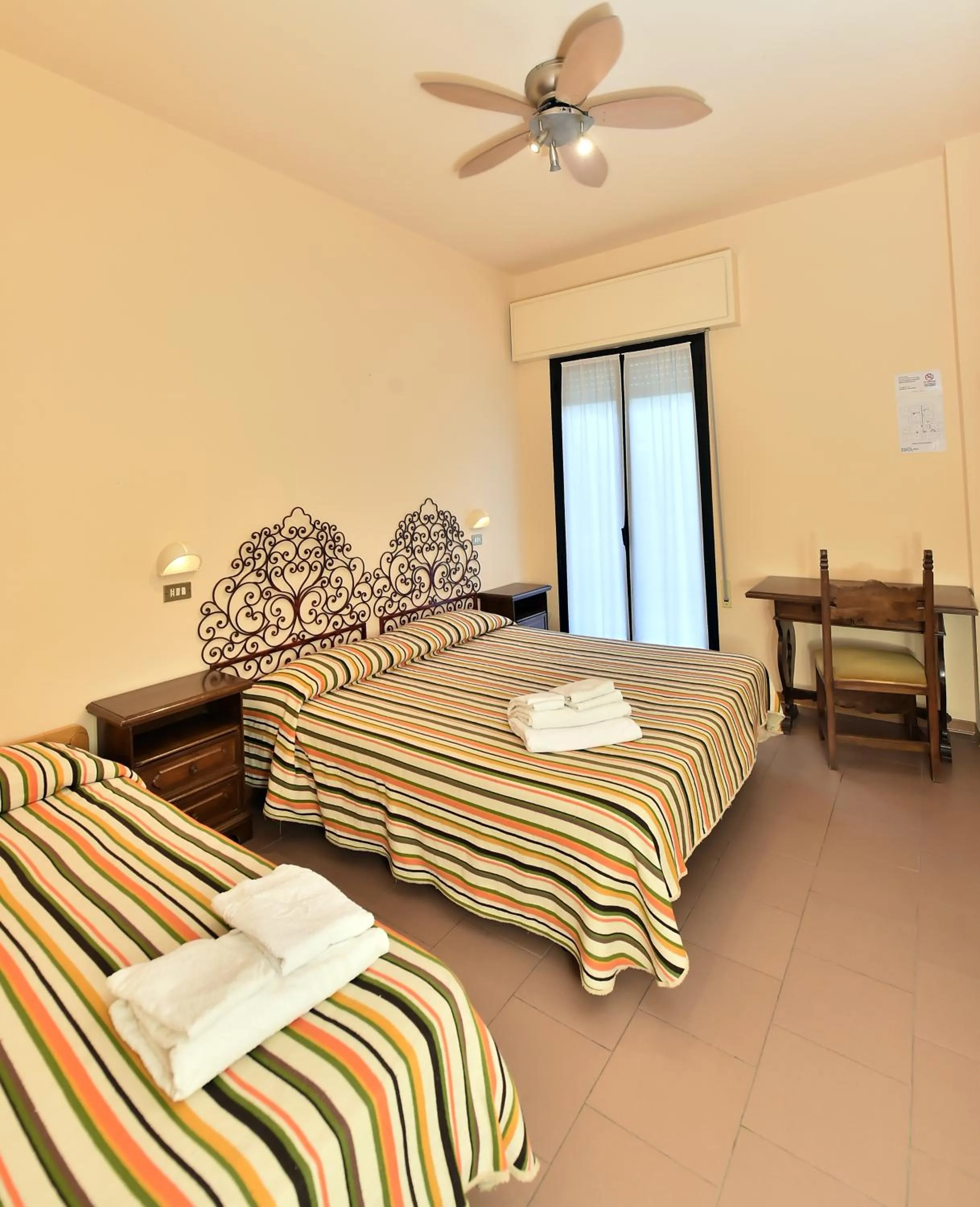 Bedroom, Bed in Hotel Doria