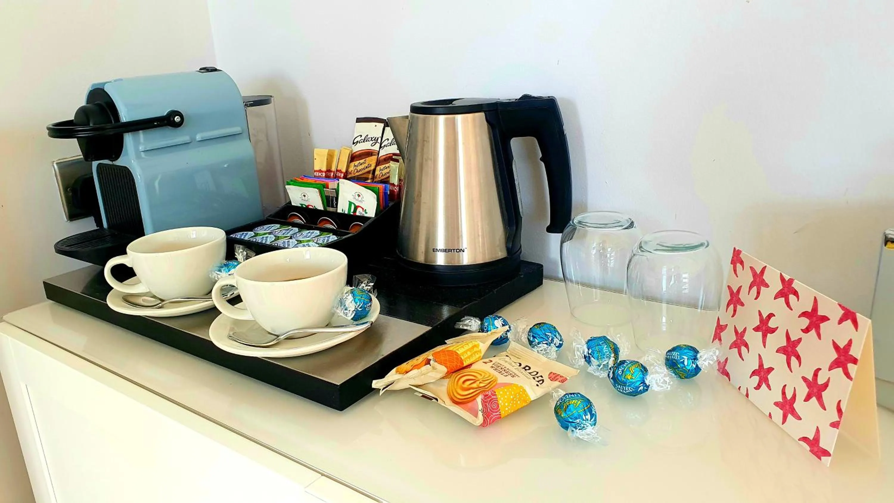 Food and drinks in A Room With A View - Free Parking