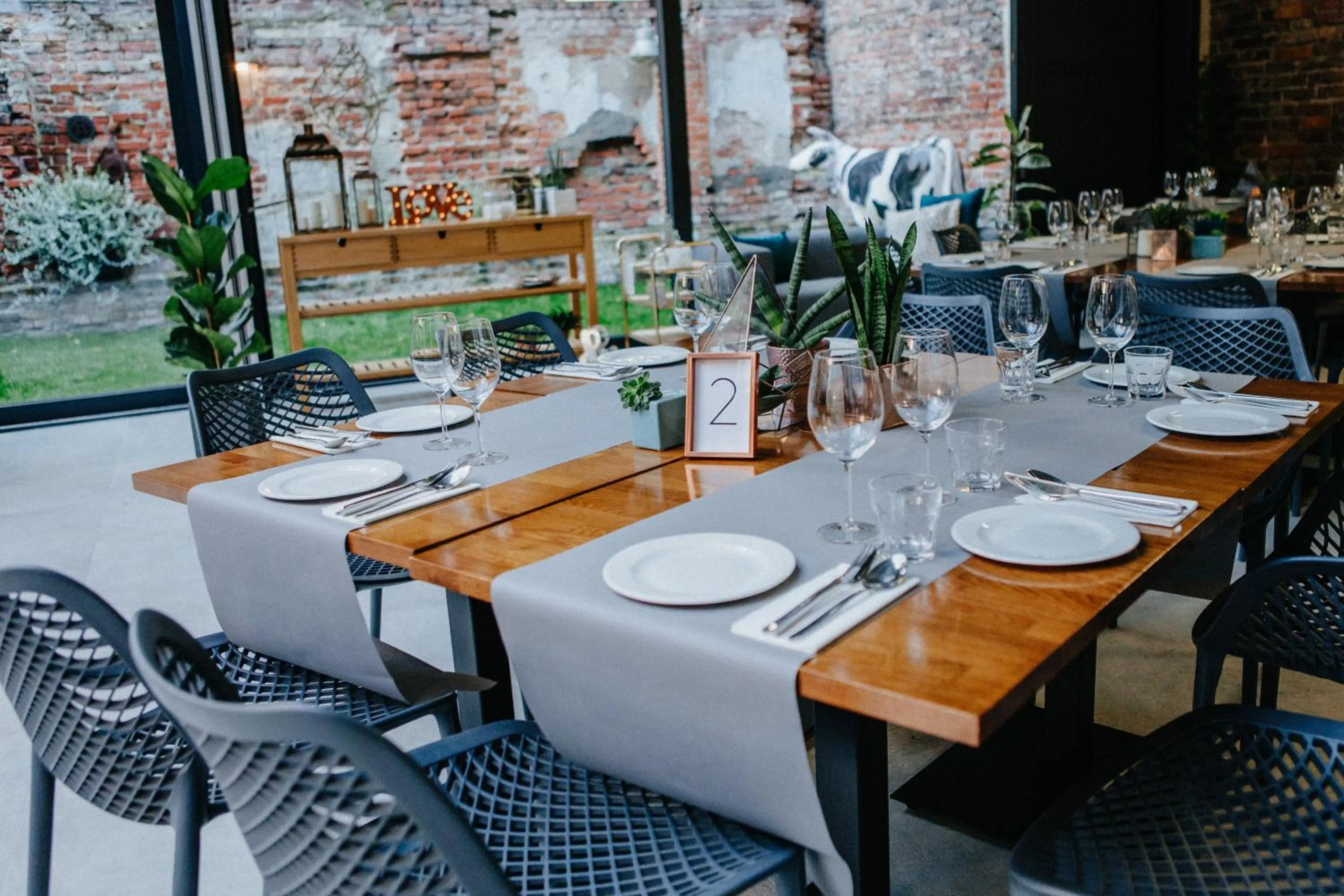 Restaurant/places to eat in ARTHOTEL STALOWA 52