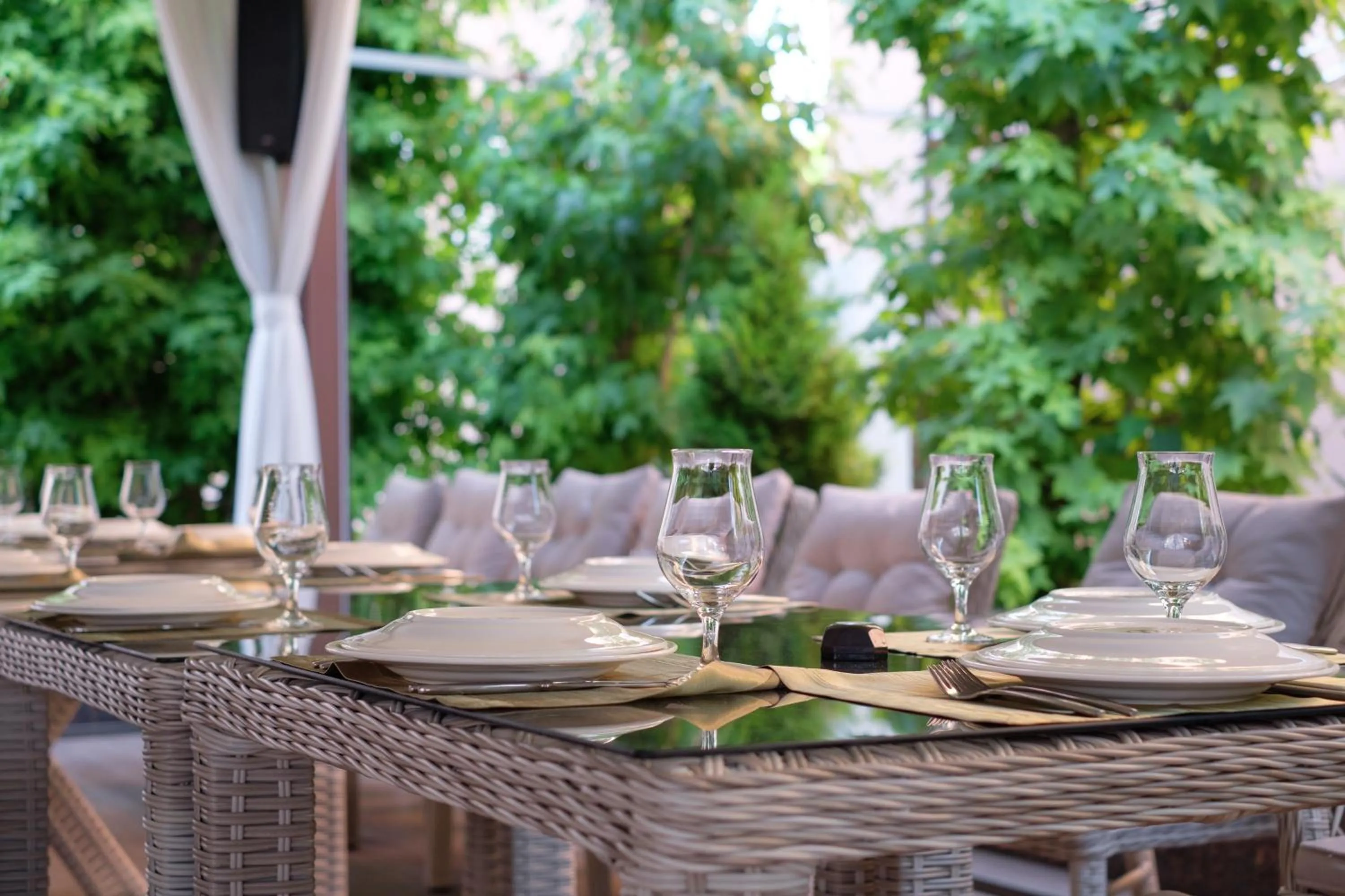 Banquet/Function facilities in Hotel Russia