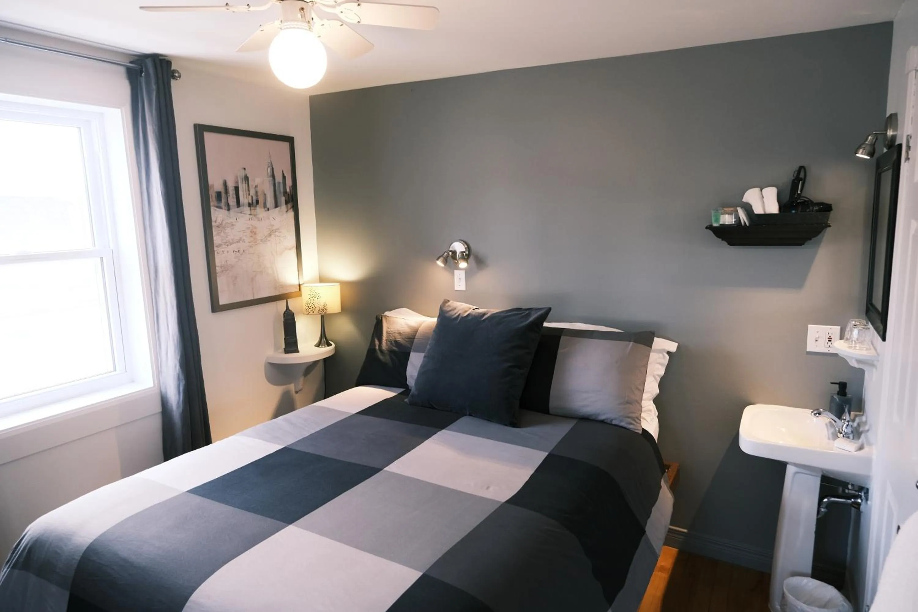 Bedroom, Bed in Les Pinsons des Rives