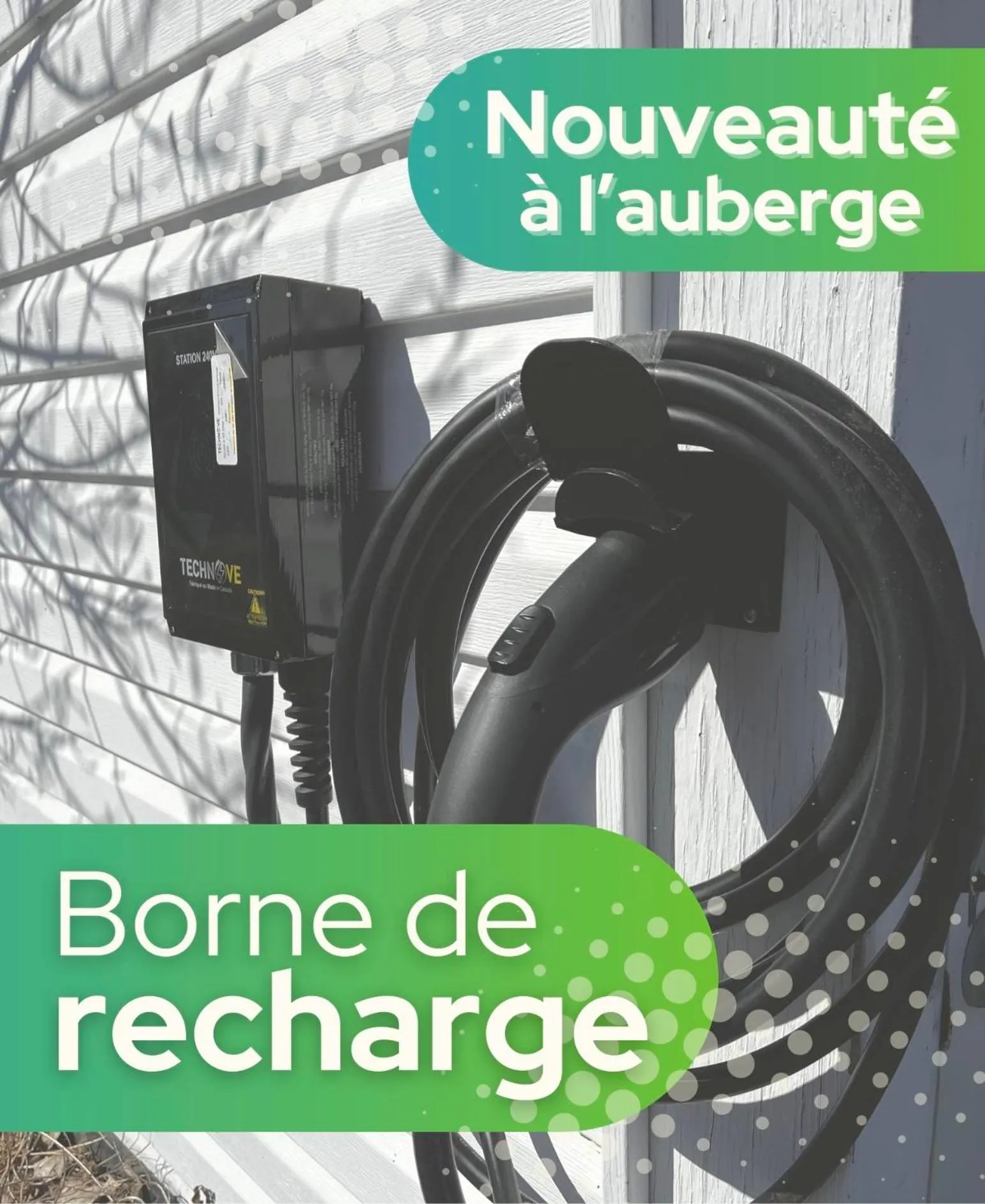 Parking in Les Pinsons des Rives