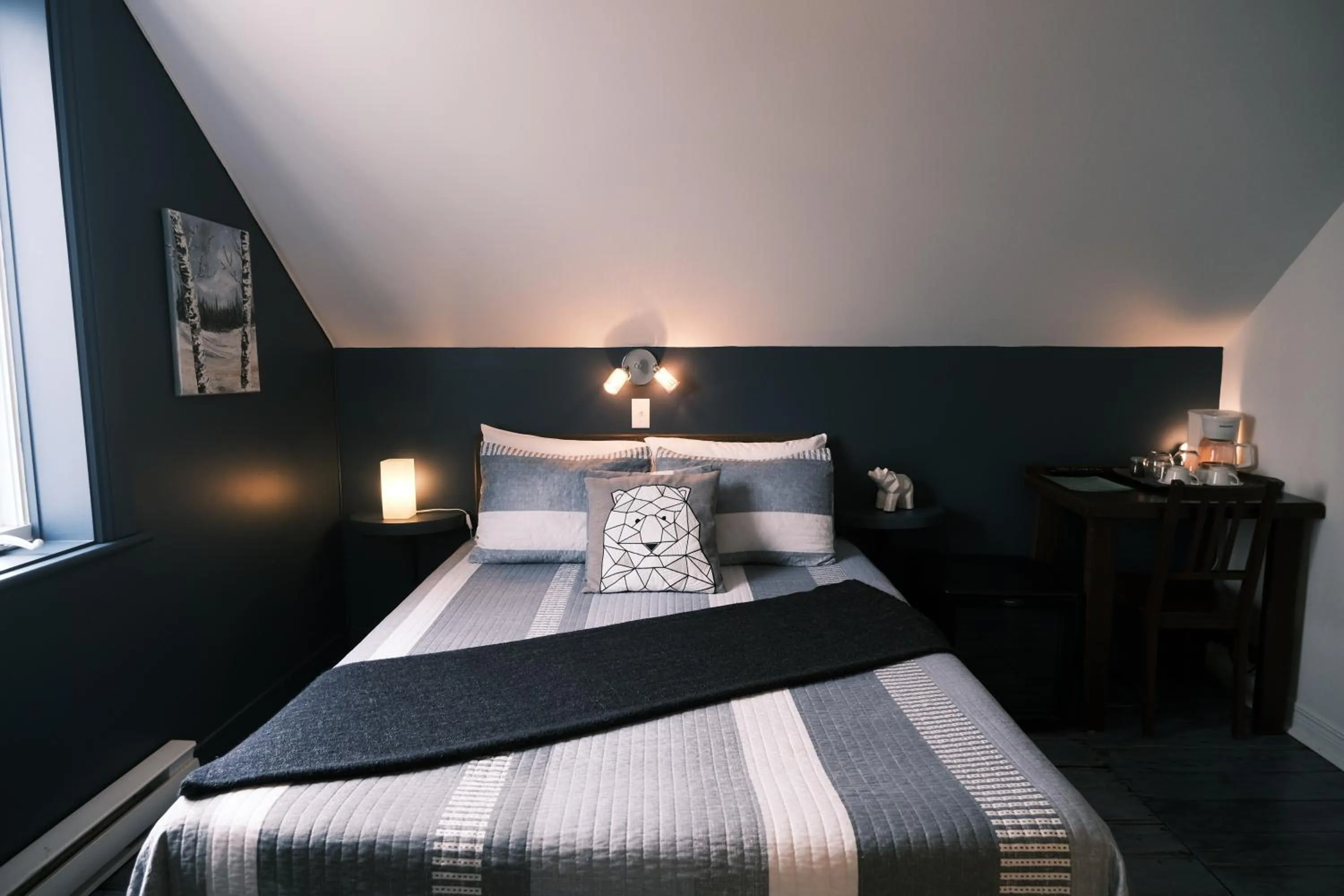 Bedroom, Bed in Les Pinsons des Rives